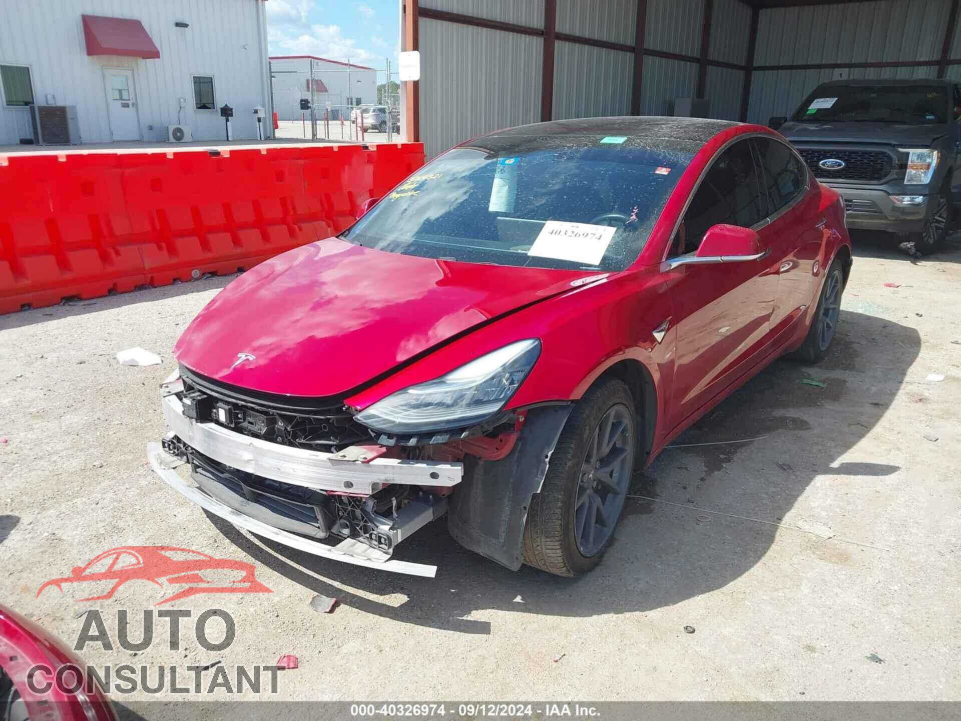 TESLA MODEL 3 2018 - 5YJ3E1EA3JF031736