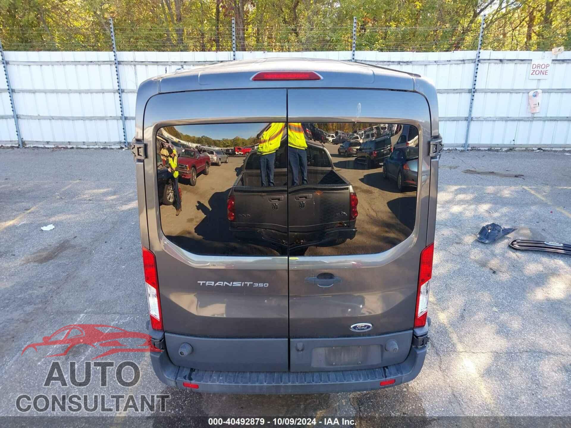 FORD TRANSIT 2017 - 1FBAX2CM6HKA89197