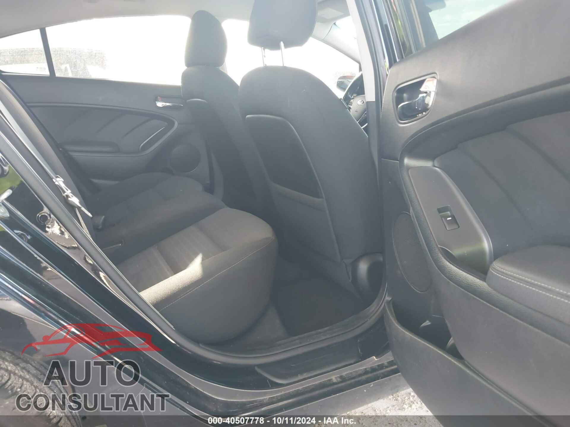 KIA FORTE 2017 - 3KPFL4A73HE050091