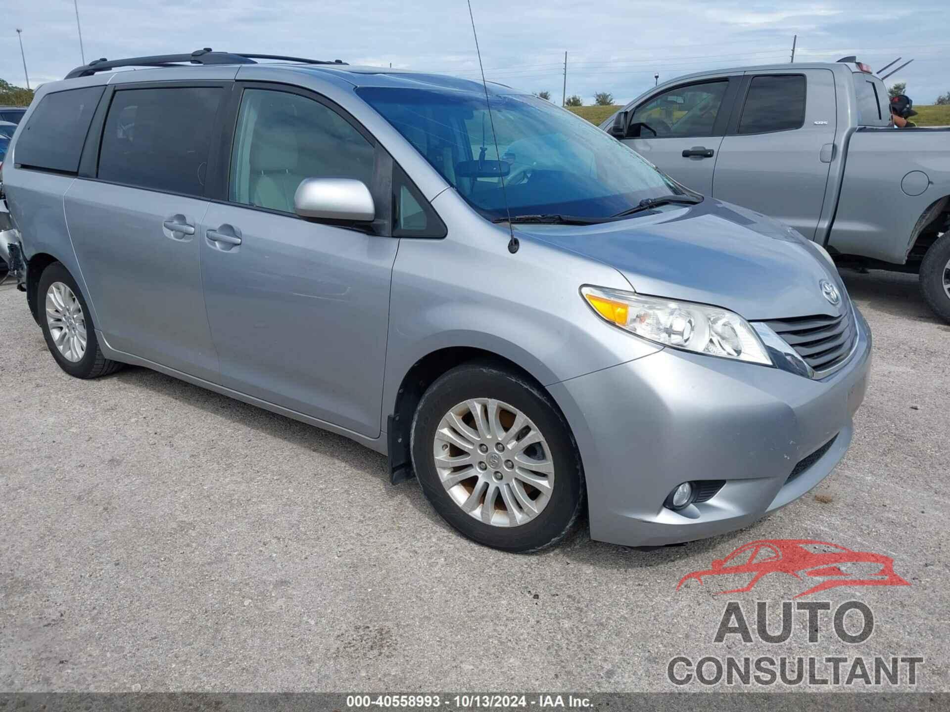 TOYOTA SIENNA 2014 - 5TDYK3DC8ES511365