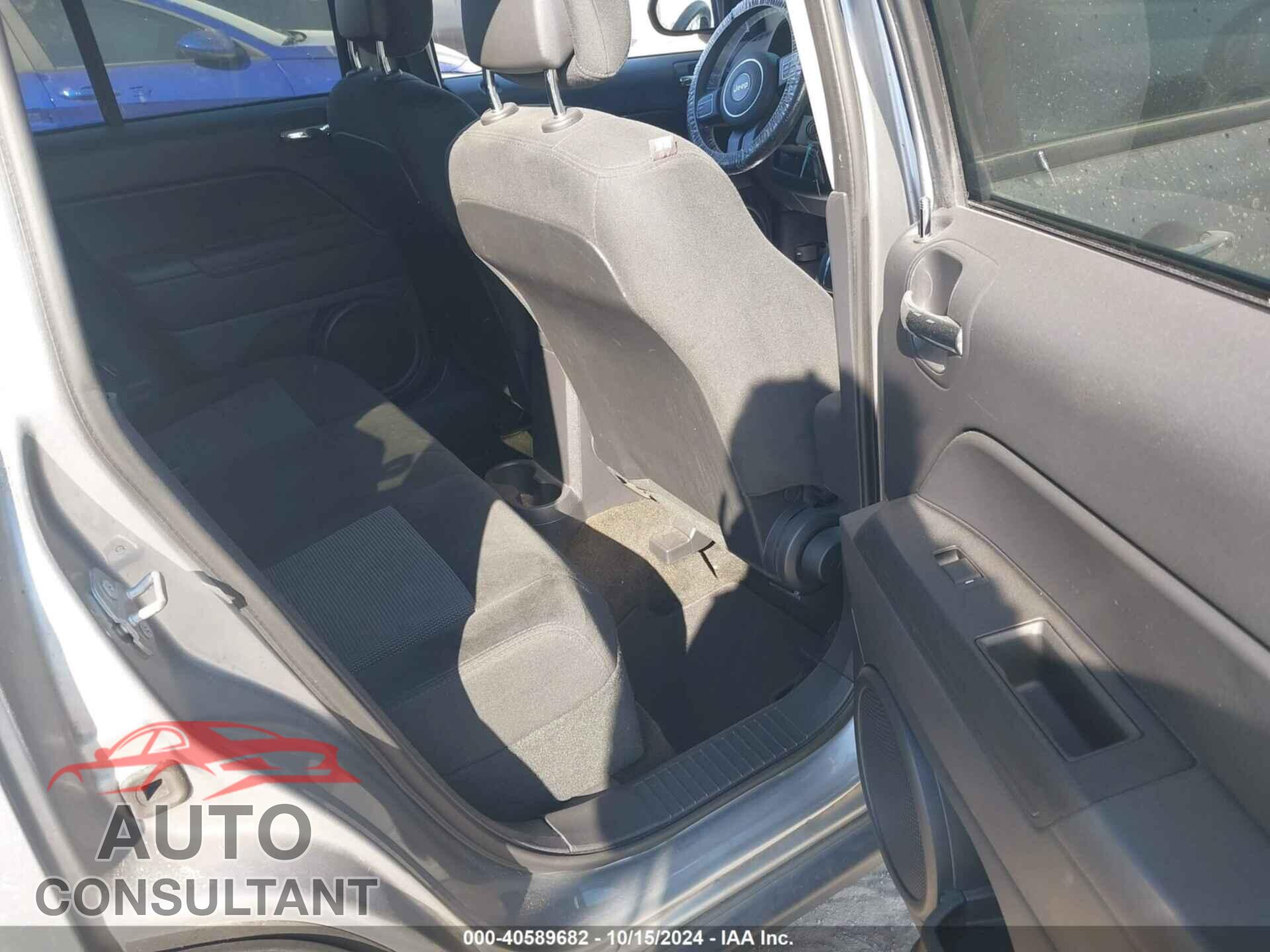 JEEP COMPASS 2016 - 1C4NJCBAXGD553915