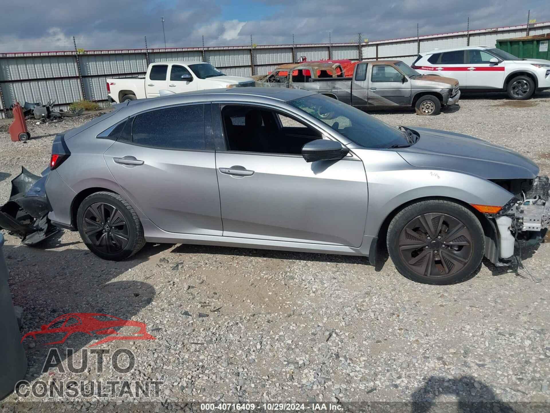 HONDA CIVIC 2017 - SHHFK7H51HU232843