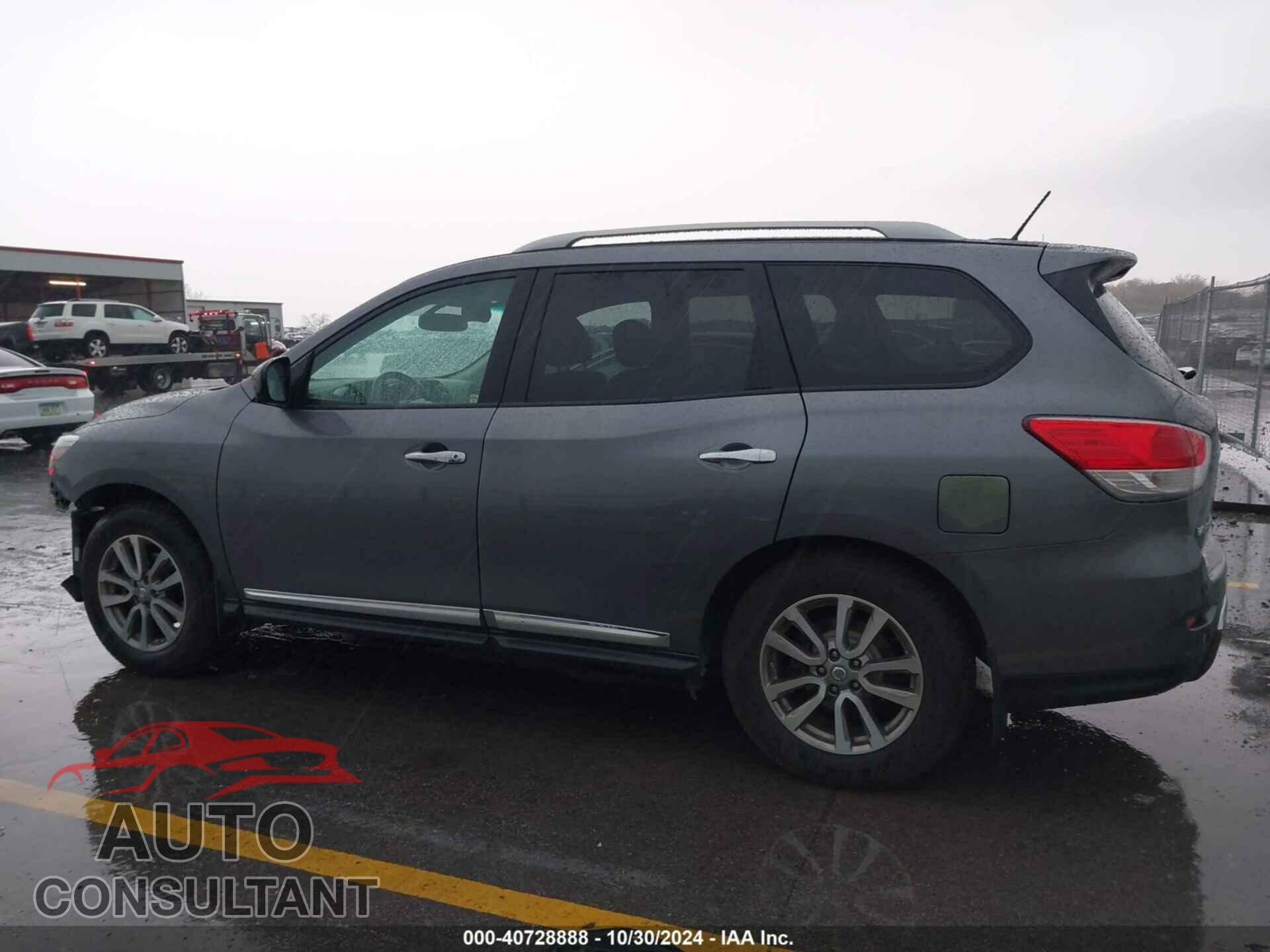 NISSAN PATHFINDER 2015 - 5N1AR2MM8FC717543