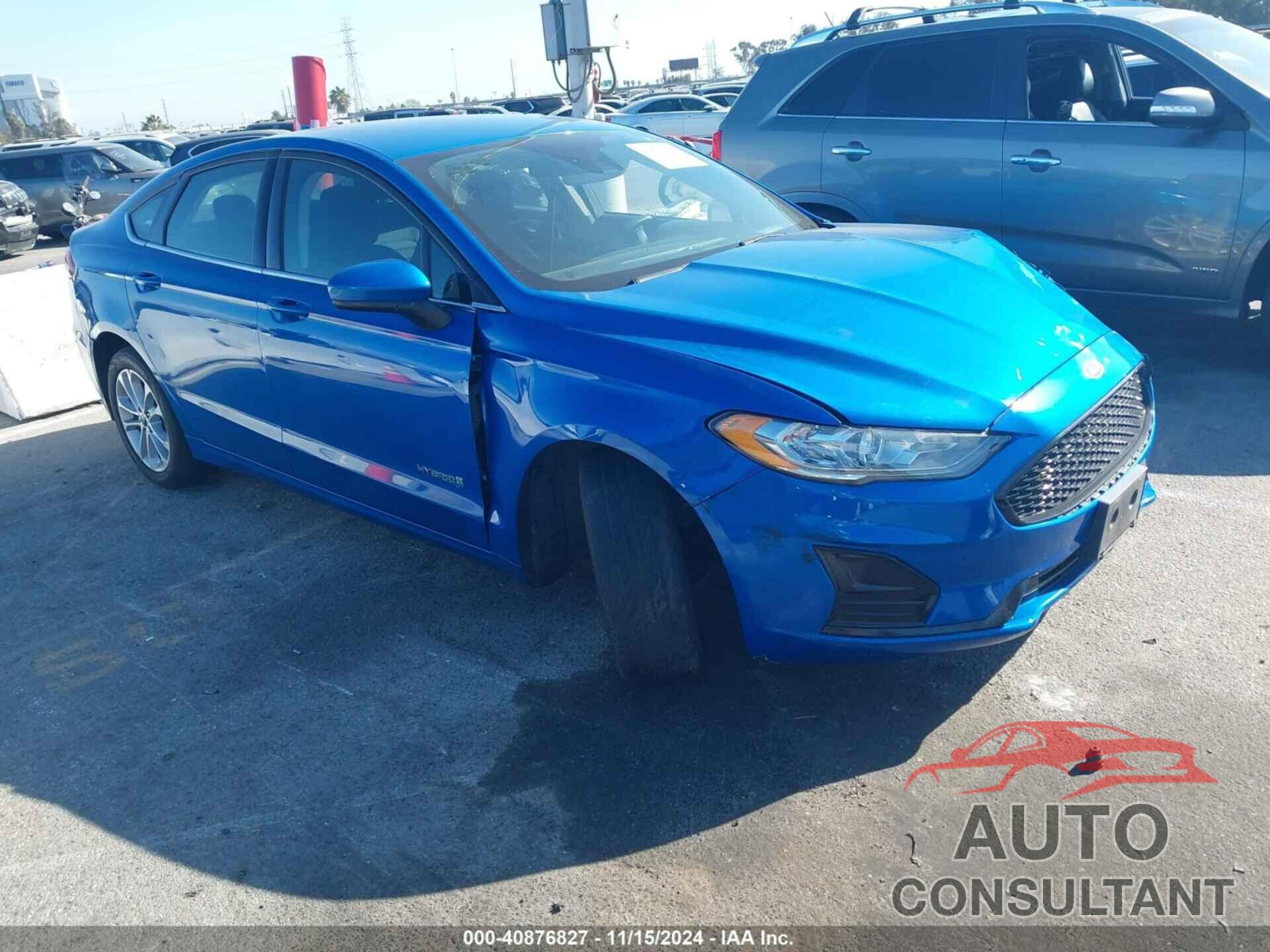 FORD FUSION HYBRID 2019 - 3FA6P0LU6KR143919