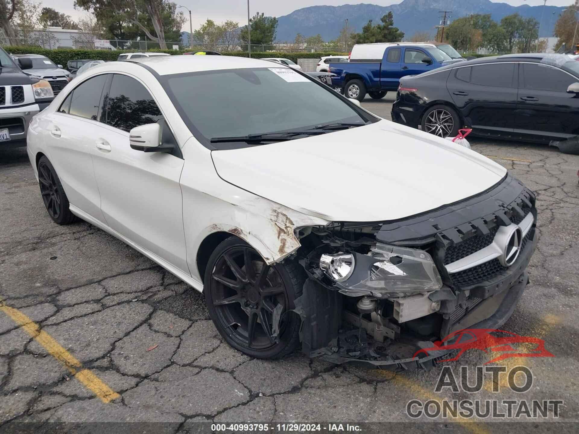 MERCEDES-BENZ CLA 250 2015 - WDDSJ4EB0FN177088
