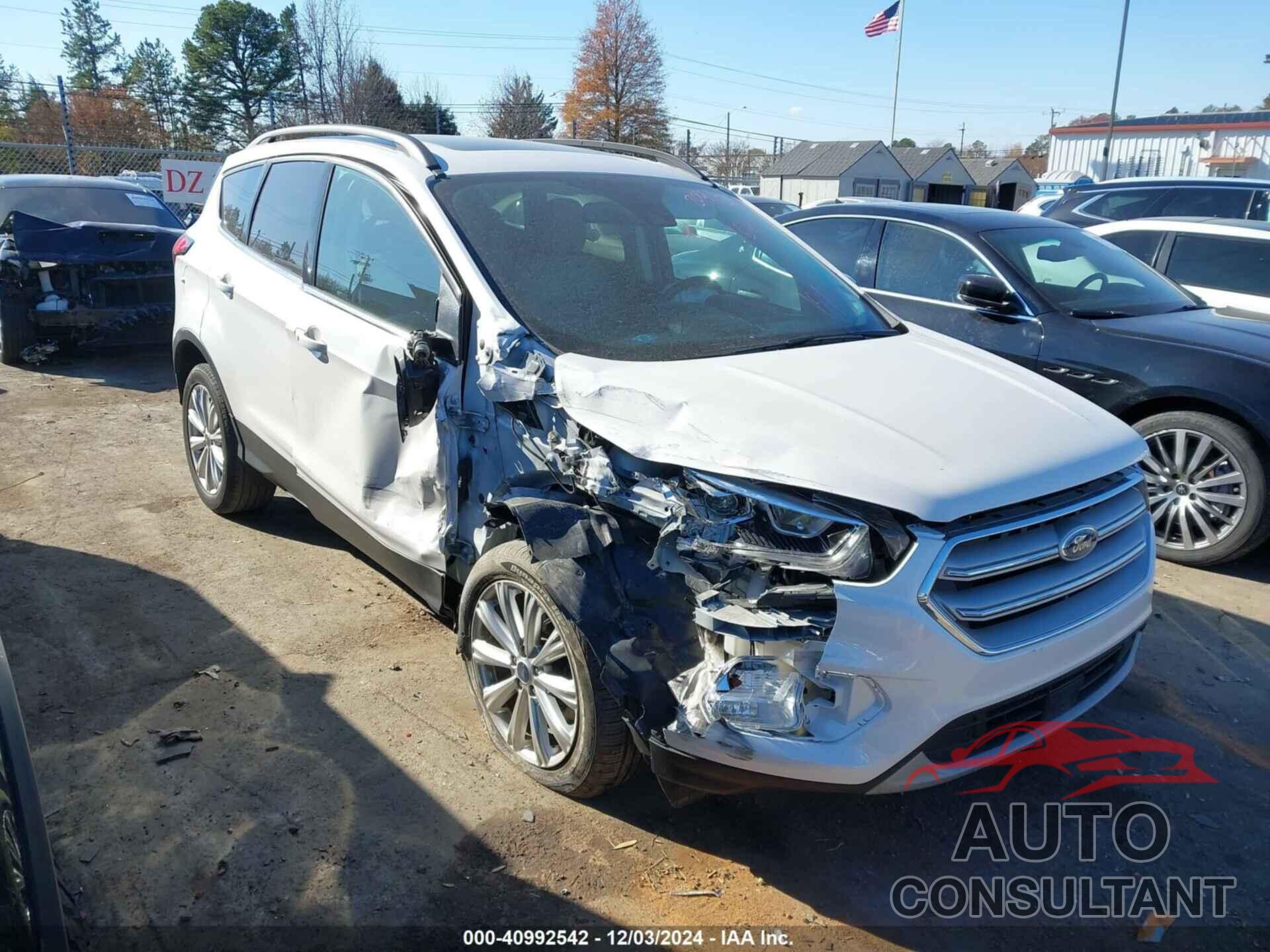 FORD ESCAPE 2019 - 1FMCU0HD4KUA01698