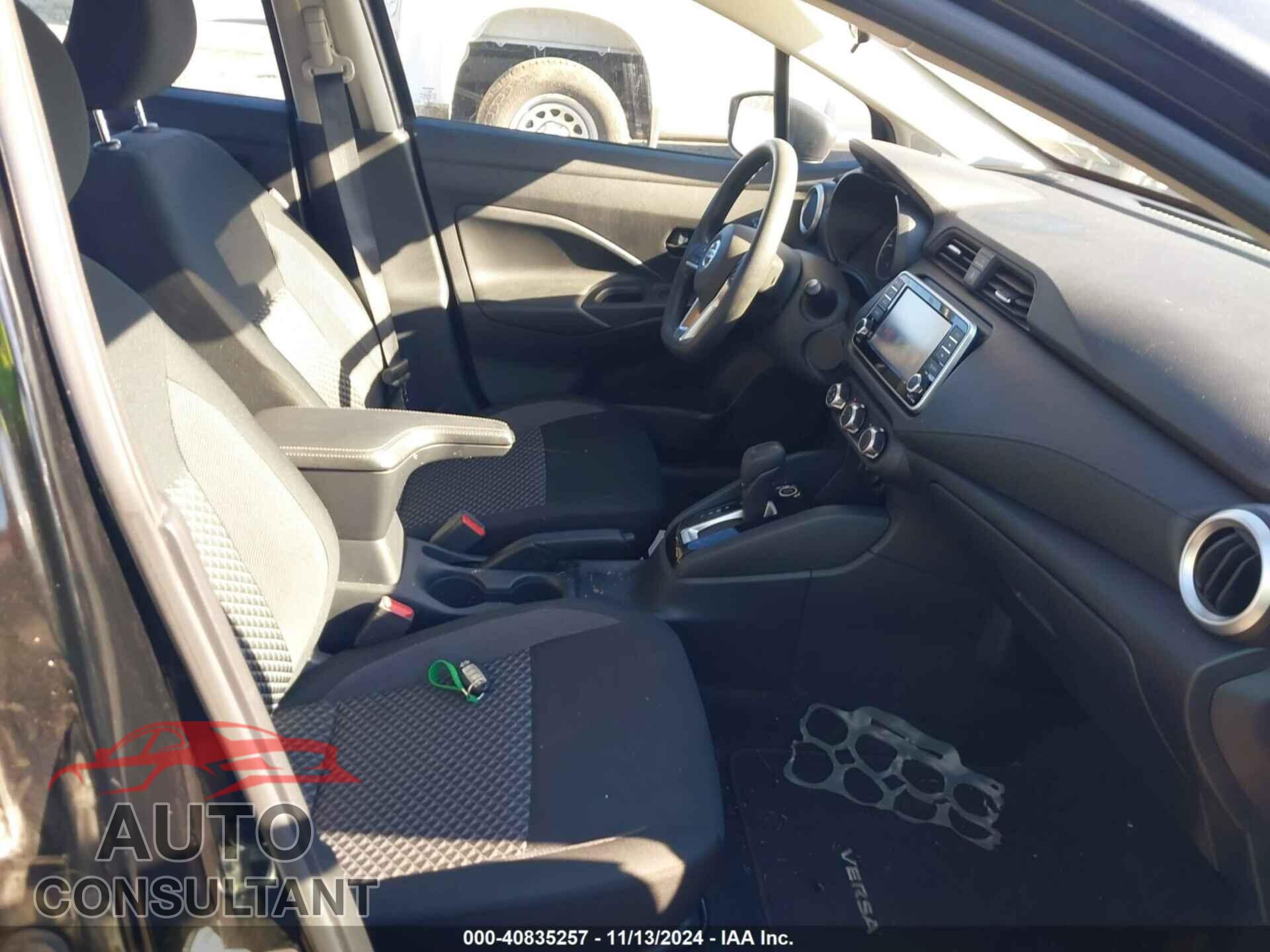 NISSAN VERSA 2020 - 3N1CN8DV1LL842827