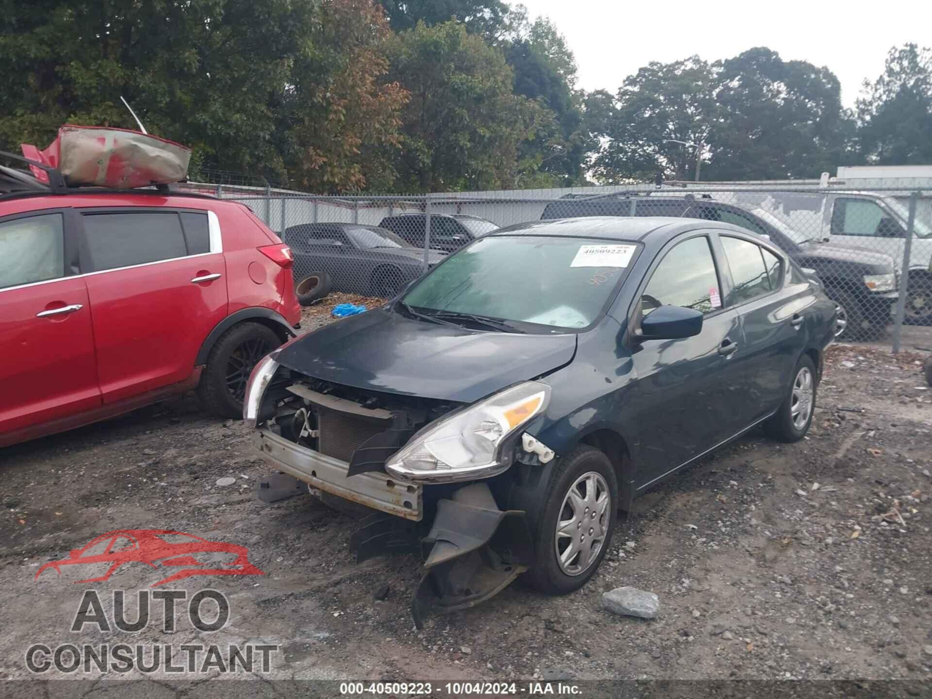 NISSAN VERSA 2017 - 3N1CN7AP1HL843435