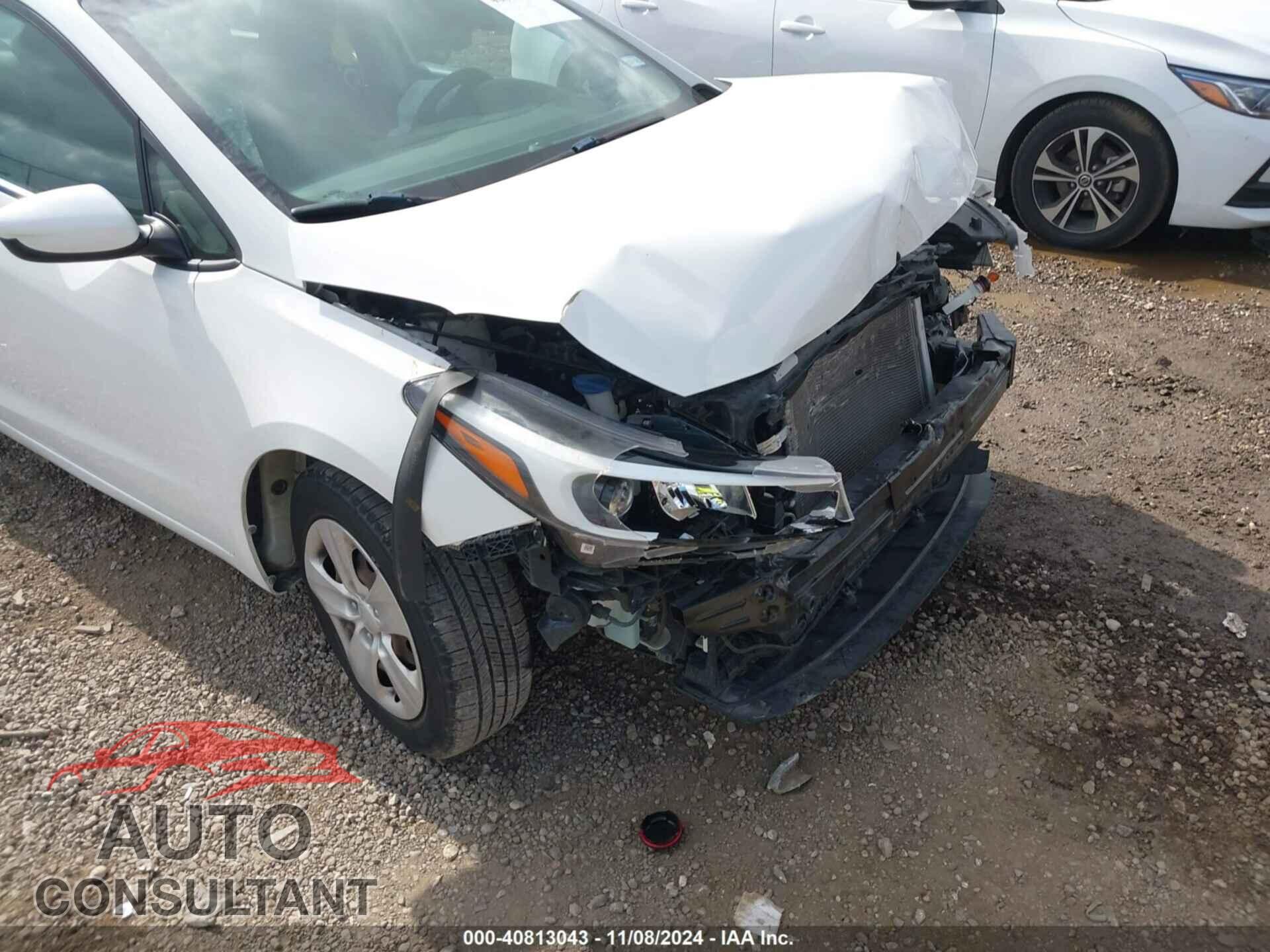KIA FORTE 2017 - 3KPFK4A75HE056056