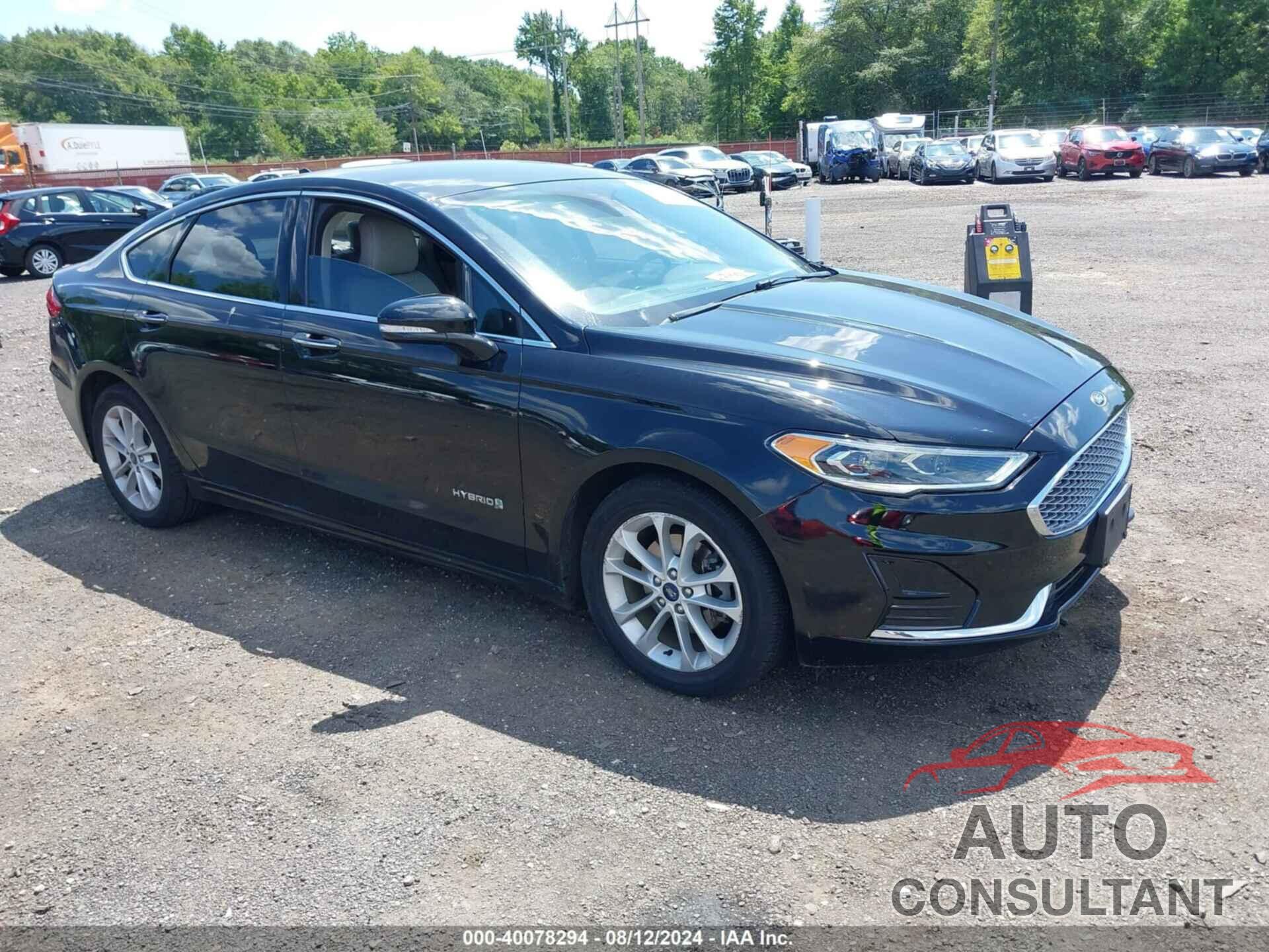 FORD FUSION HYBRID 2019 - 3FA6P0MU7KR146164