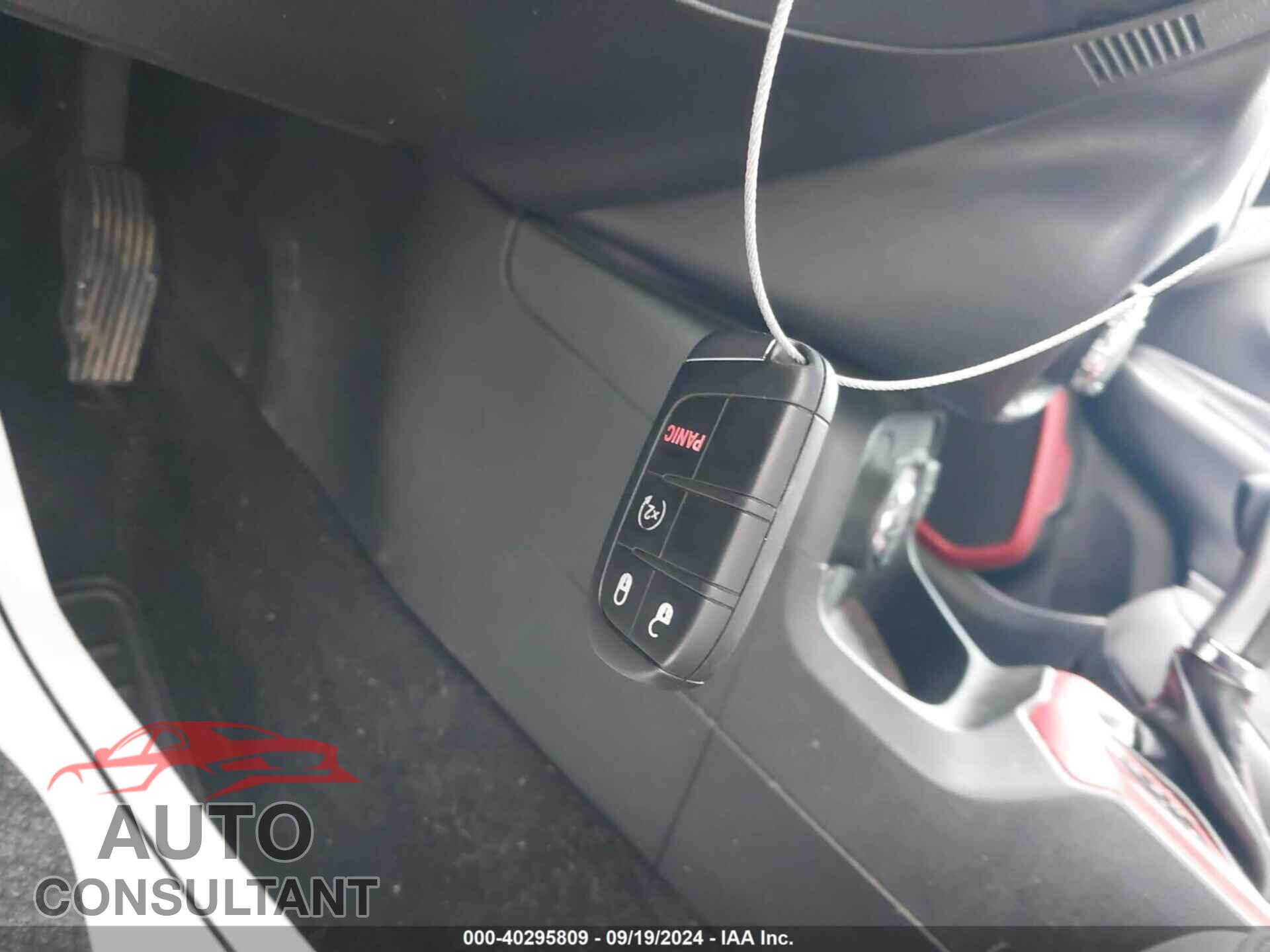 AUDI A4 2018 - WAUENAF43JA218885