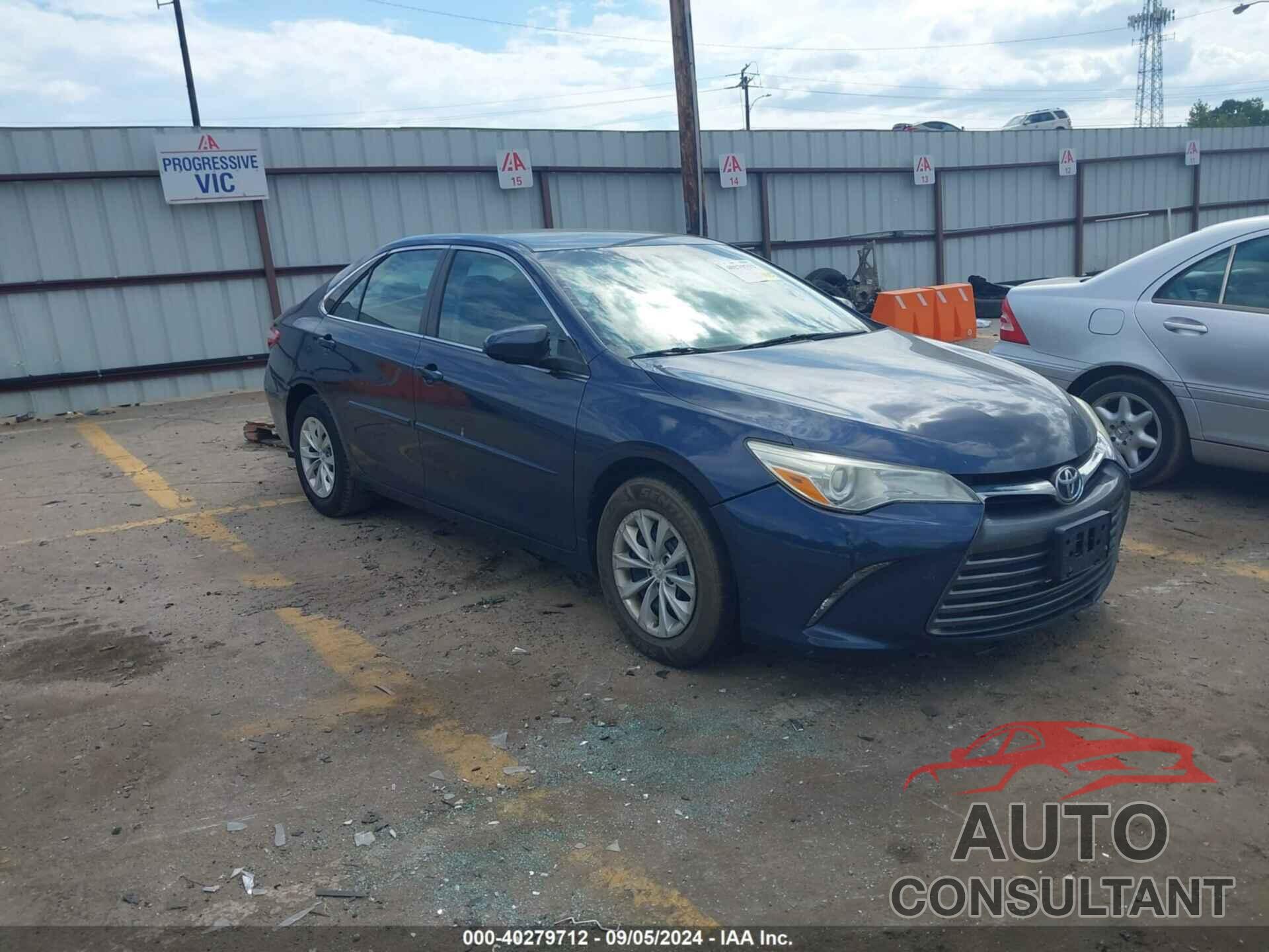 TOYOTA CAMRY 2016 - 4T4BF1FK8GR563761