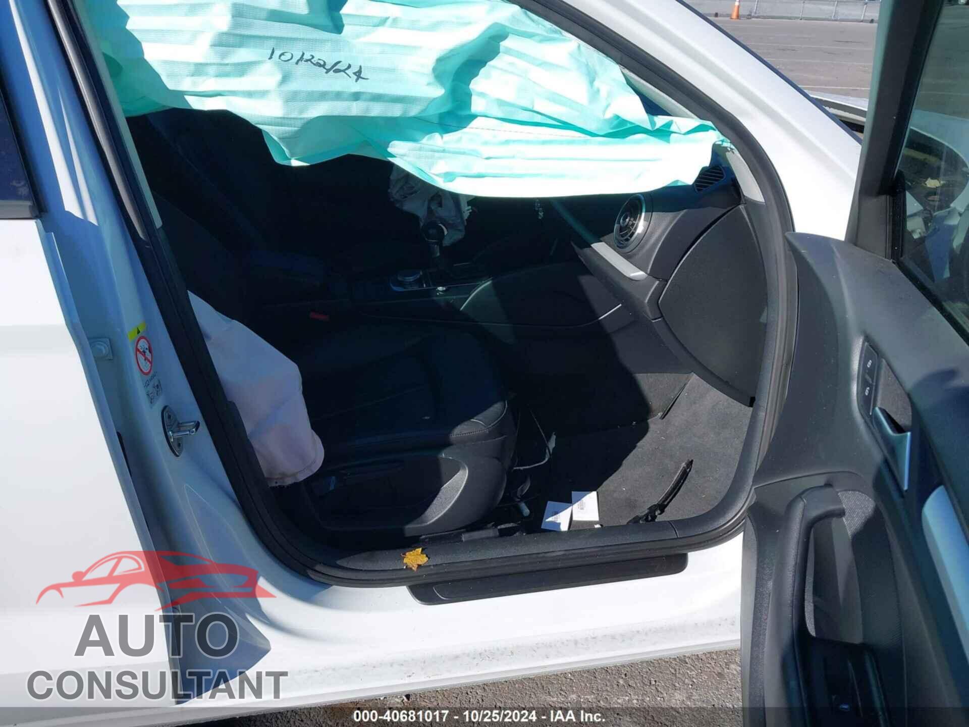 AUDI A3 2015 - WAUBFGFF0F1004433