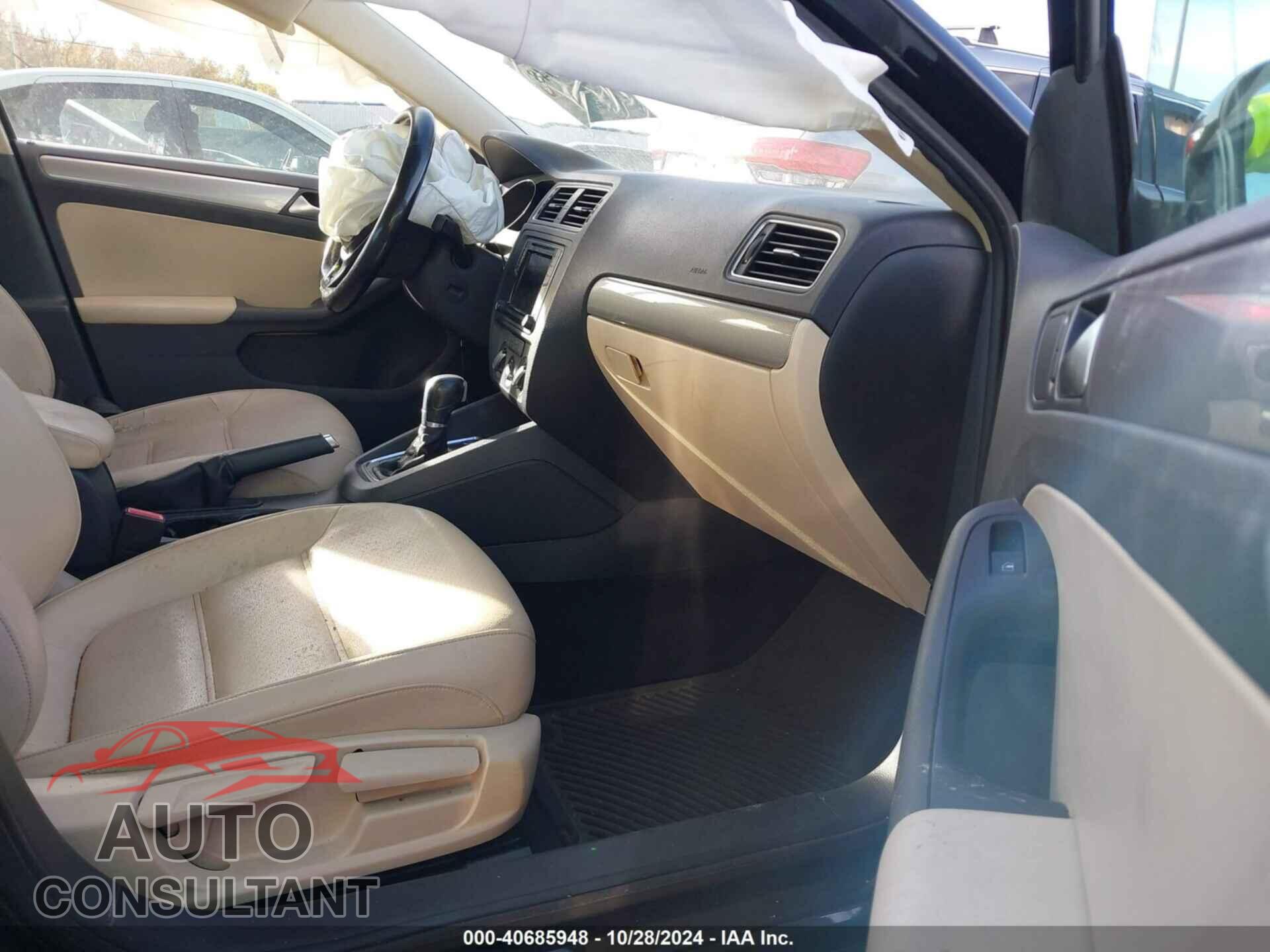 VOLKSWAGEN JETTA 2017 - 3VWDB7AJ7HM315363