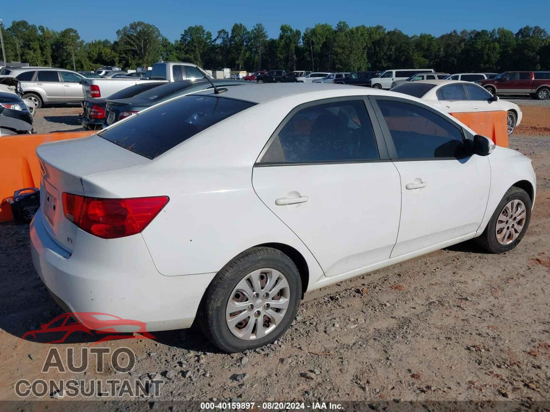 KIA FORTE 2010 - KNAFU4A20A5184878