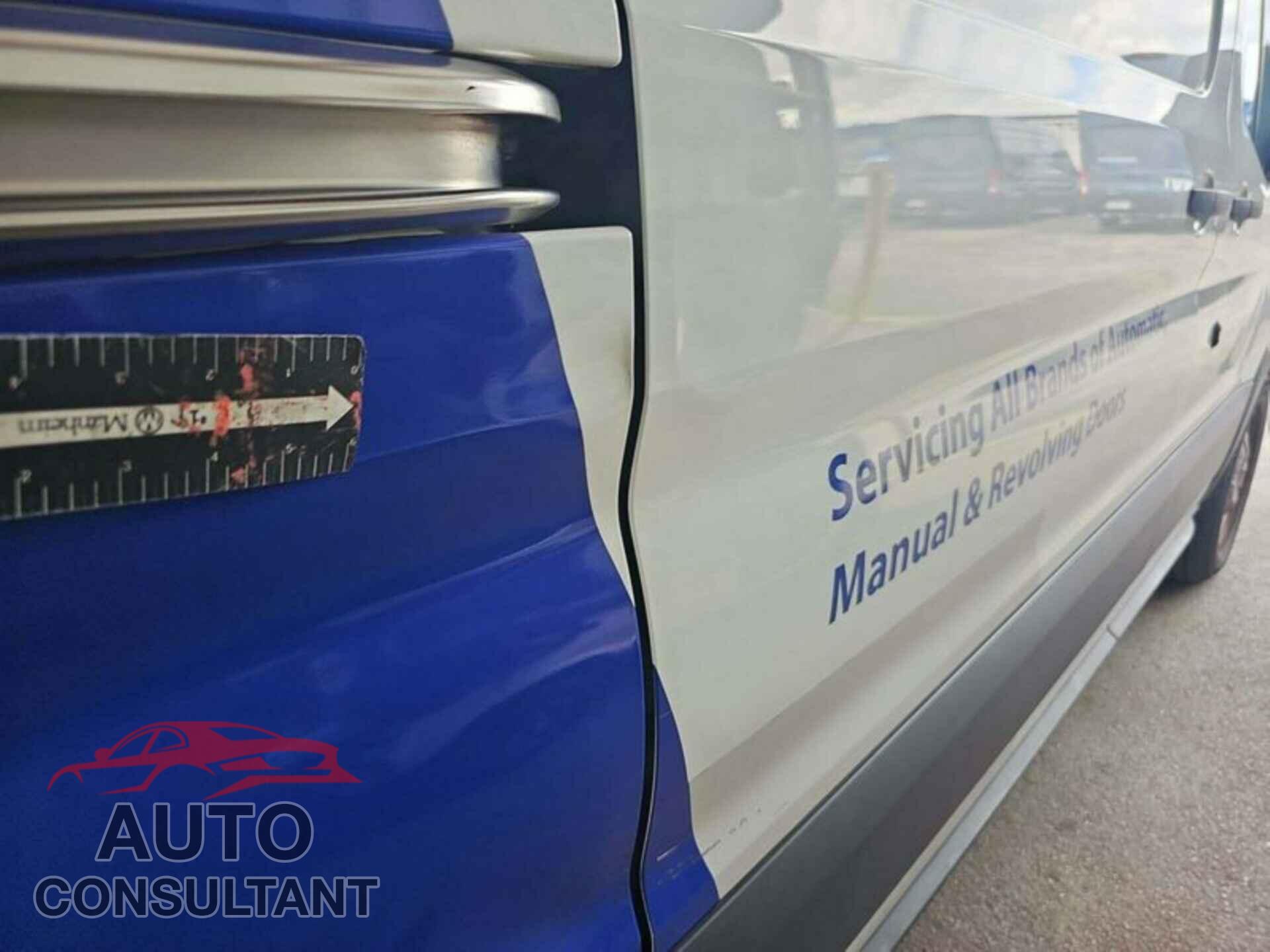 FORD TRANSIT 2019 - 1FTYR1YM4KKB72271