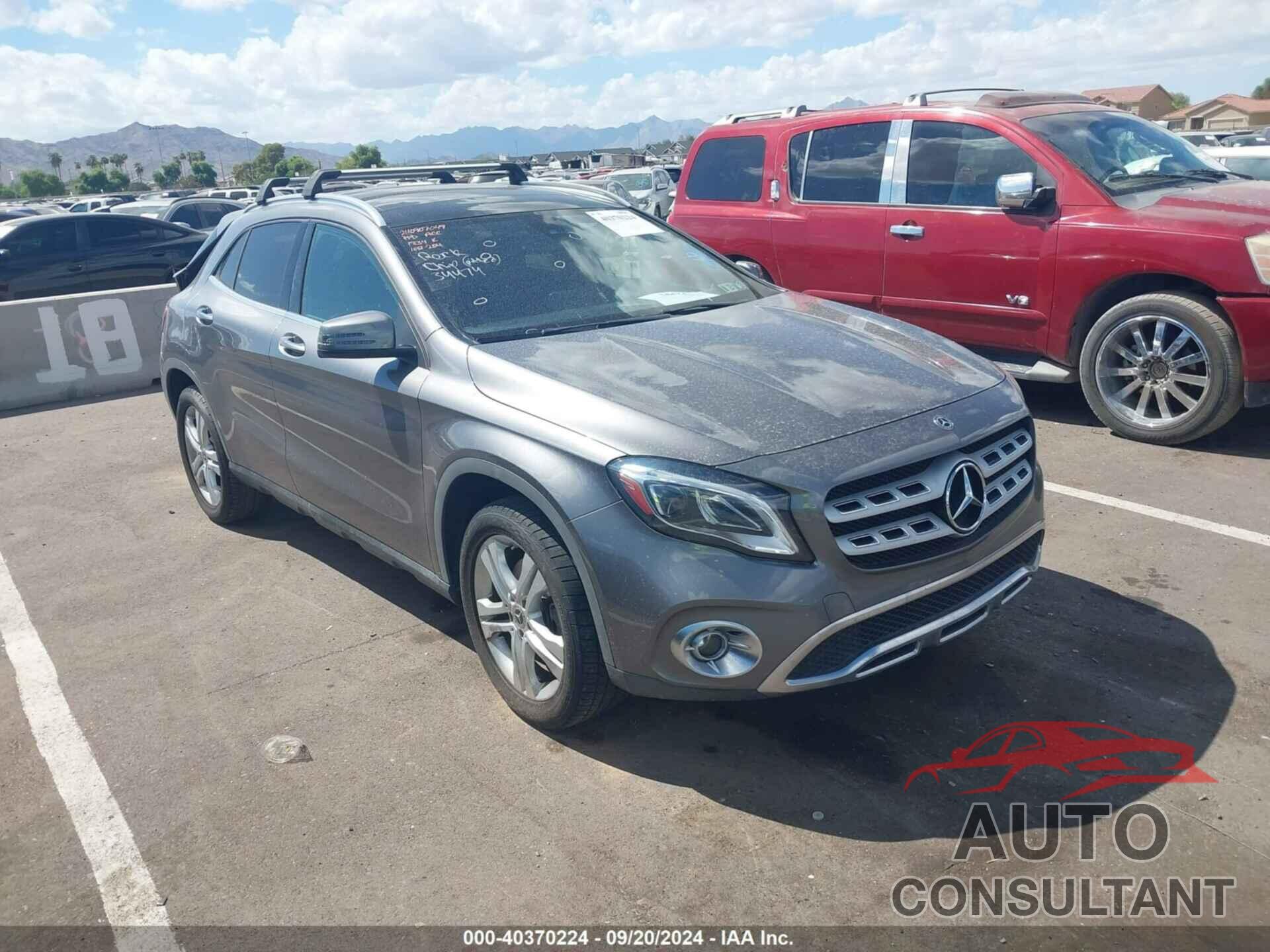 MERCEDES-BENZ GLA 250 2018 - WDCTG4GB3JJ501834