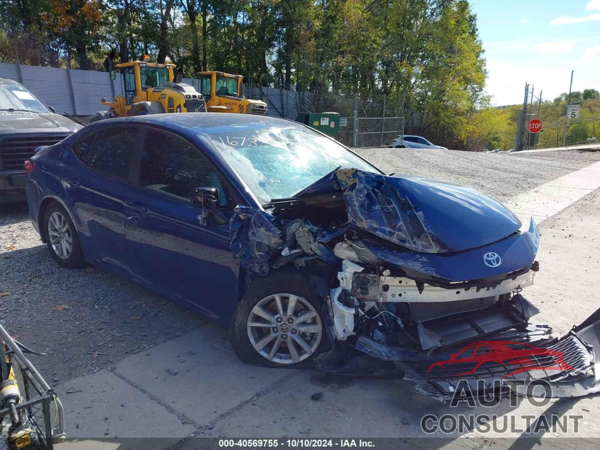 TOYOTA CAMRY 2025 - 4T1DAACK4SU011673