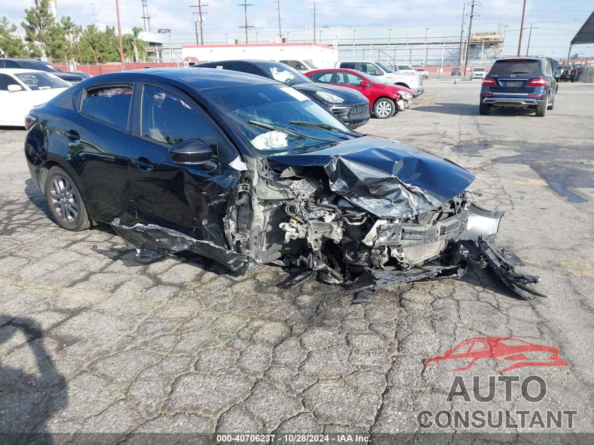 TOYOTA YARIS 2019 - 3MYDLBYV4KY516506