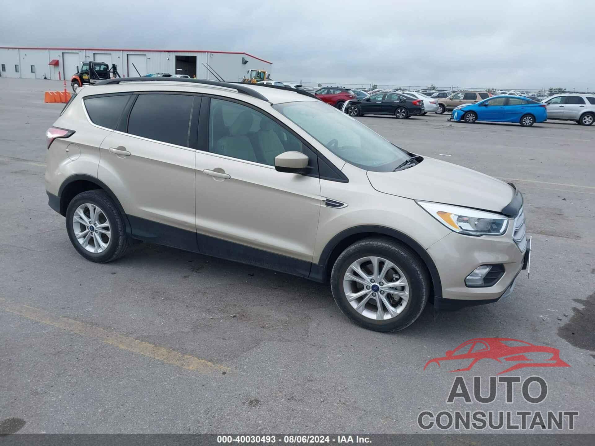 FORD ESCAPE 2018 - 1FMCU9GD5JUA56214