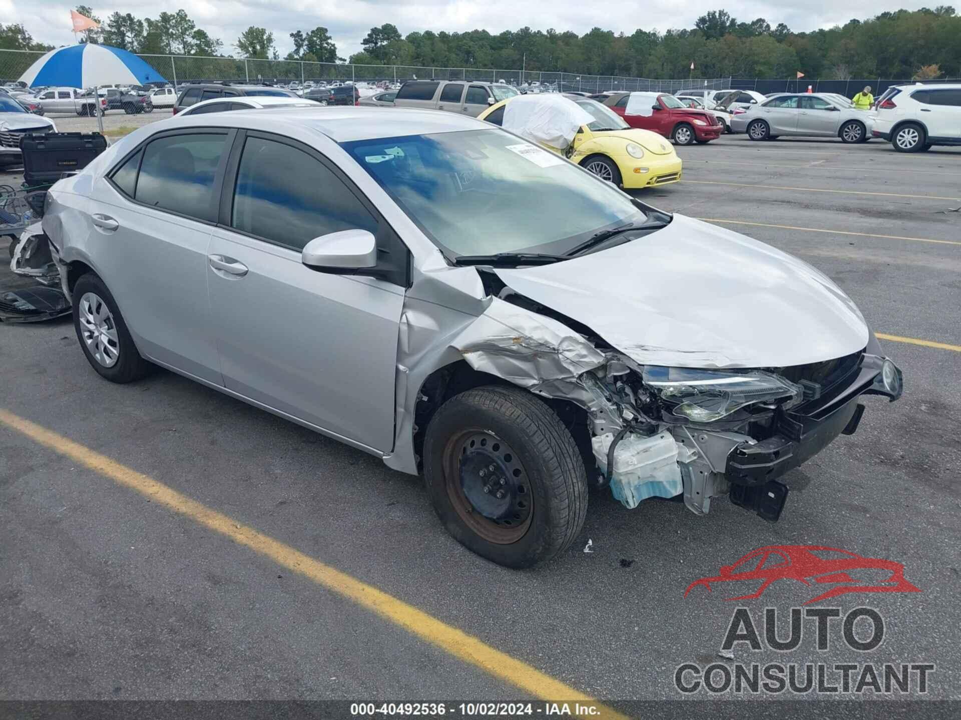 TOYOTA COROLLA 2018 - 2T1BURHE3JC060105