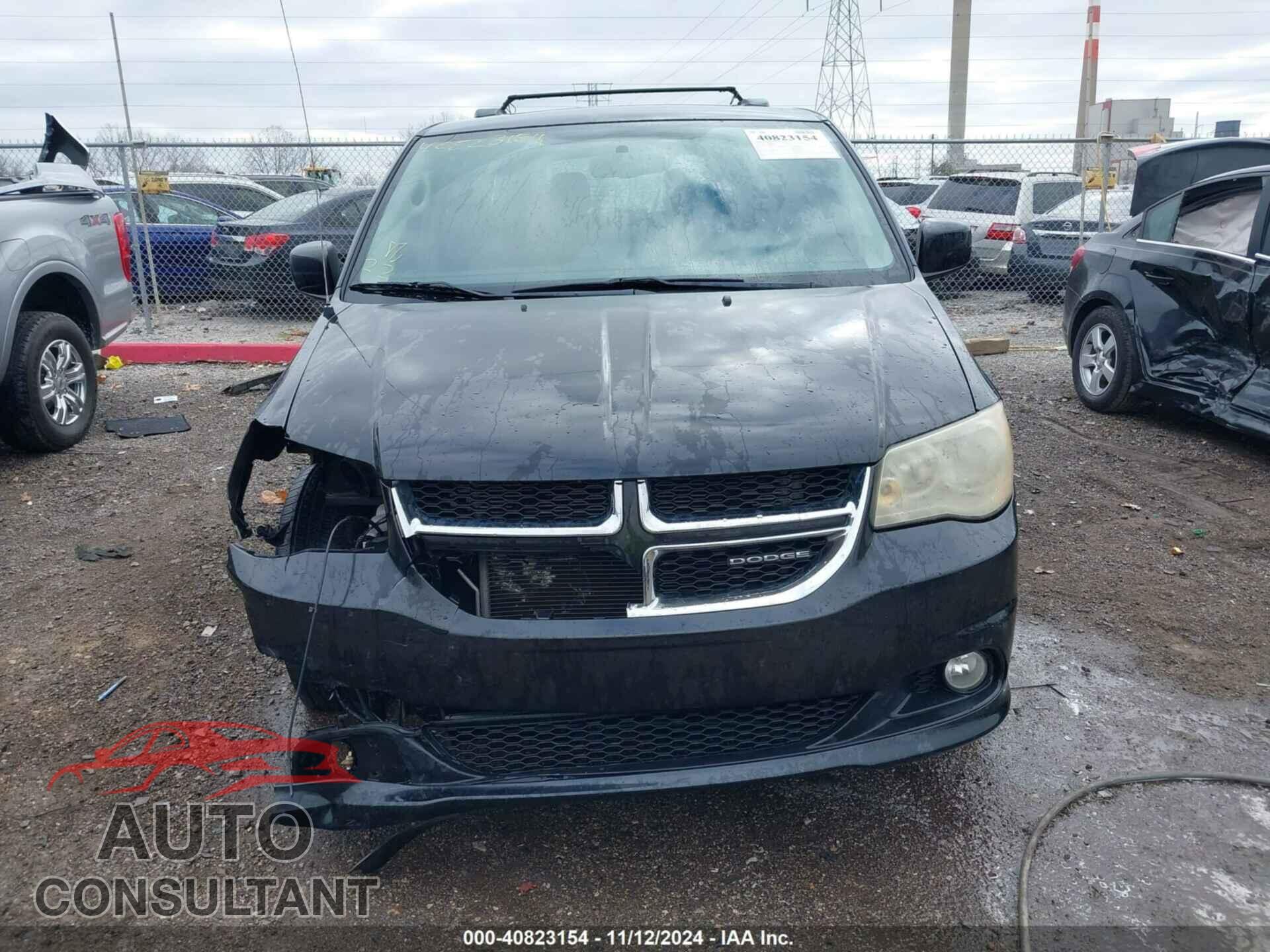 DODGE GRAND CARAVAN 2011 - 2D4RN5DG8BR611760