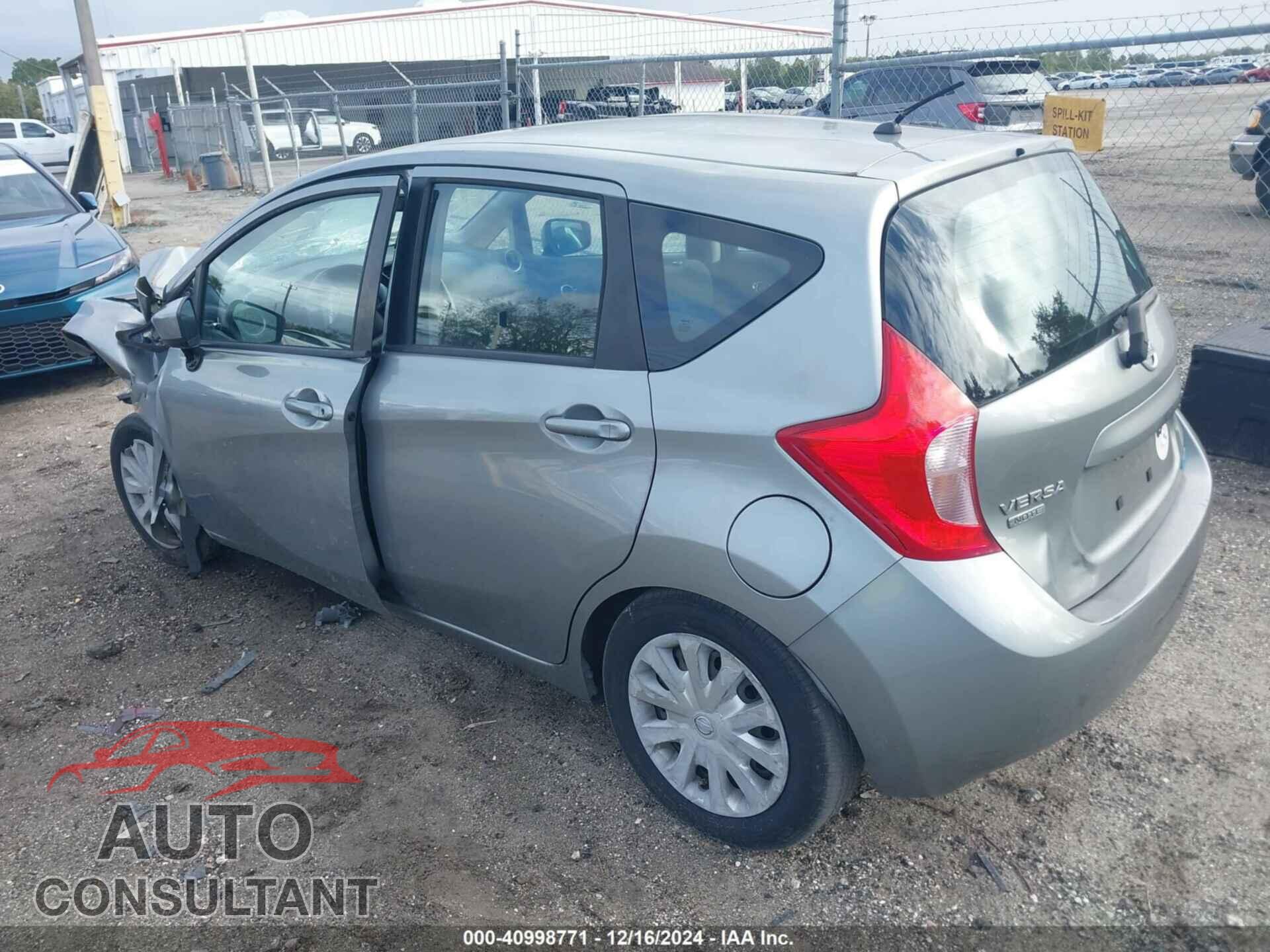 NISSAN VERSA NOTE 2015 - 3N1CE2CP1FL412073