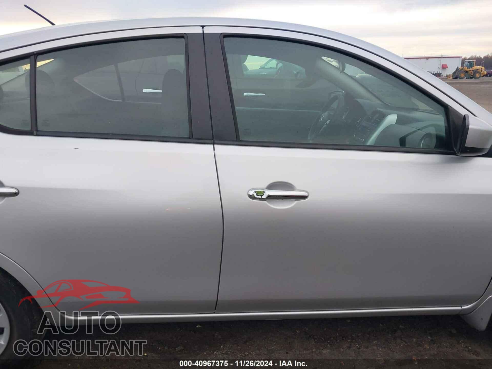 NISSAN VERSA 2017 - 3N1CN7AP0HL901521