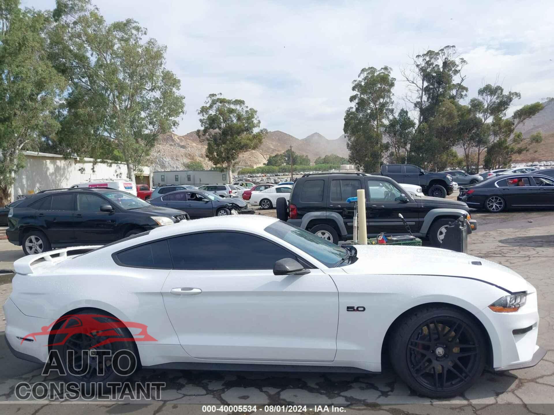 FORD MUSTANG 2018 - 1FA6P8CF1J5123336