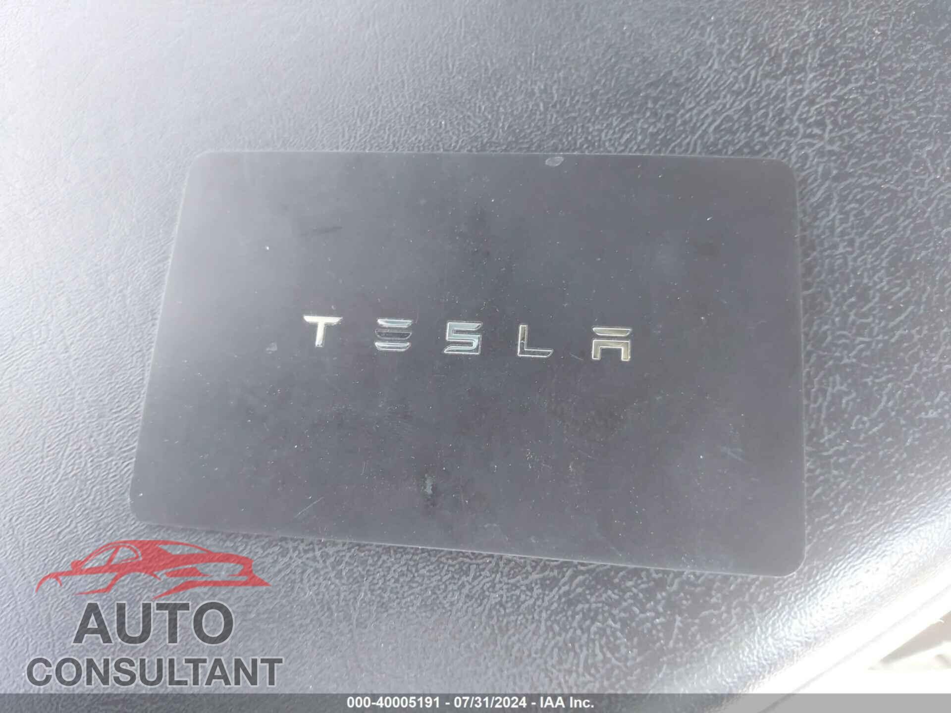 TESLA MODEL 3 2020 - 5YJ3E1EA7LF616077