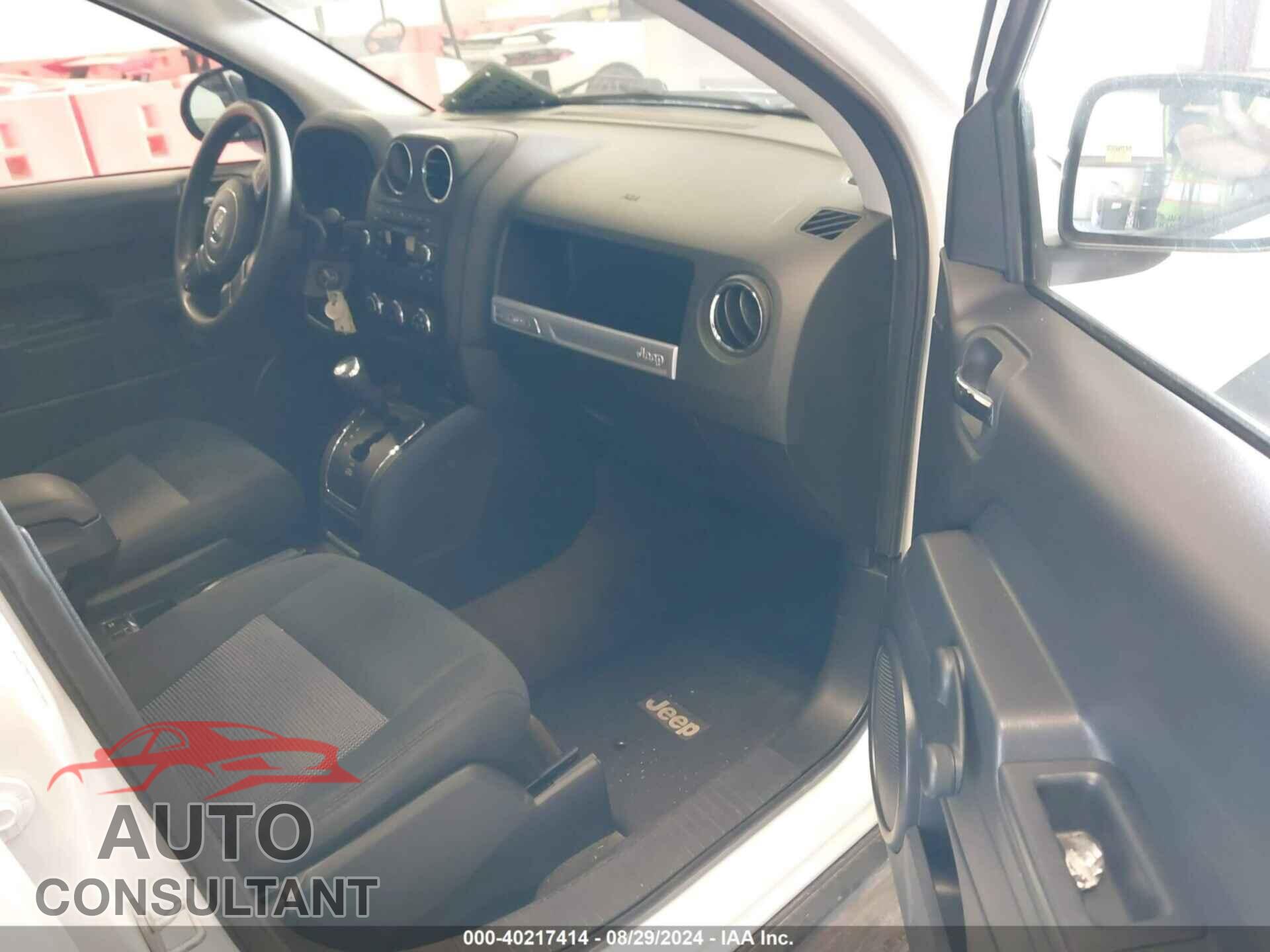 JEEP COMPASS 2017 - 1C4NJDBB0HD129417