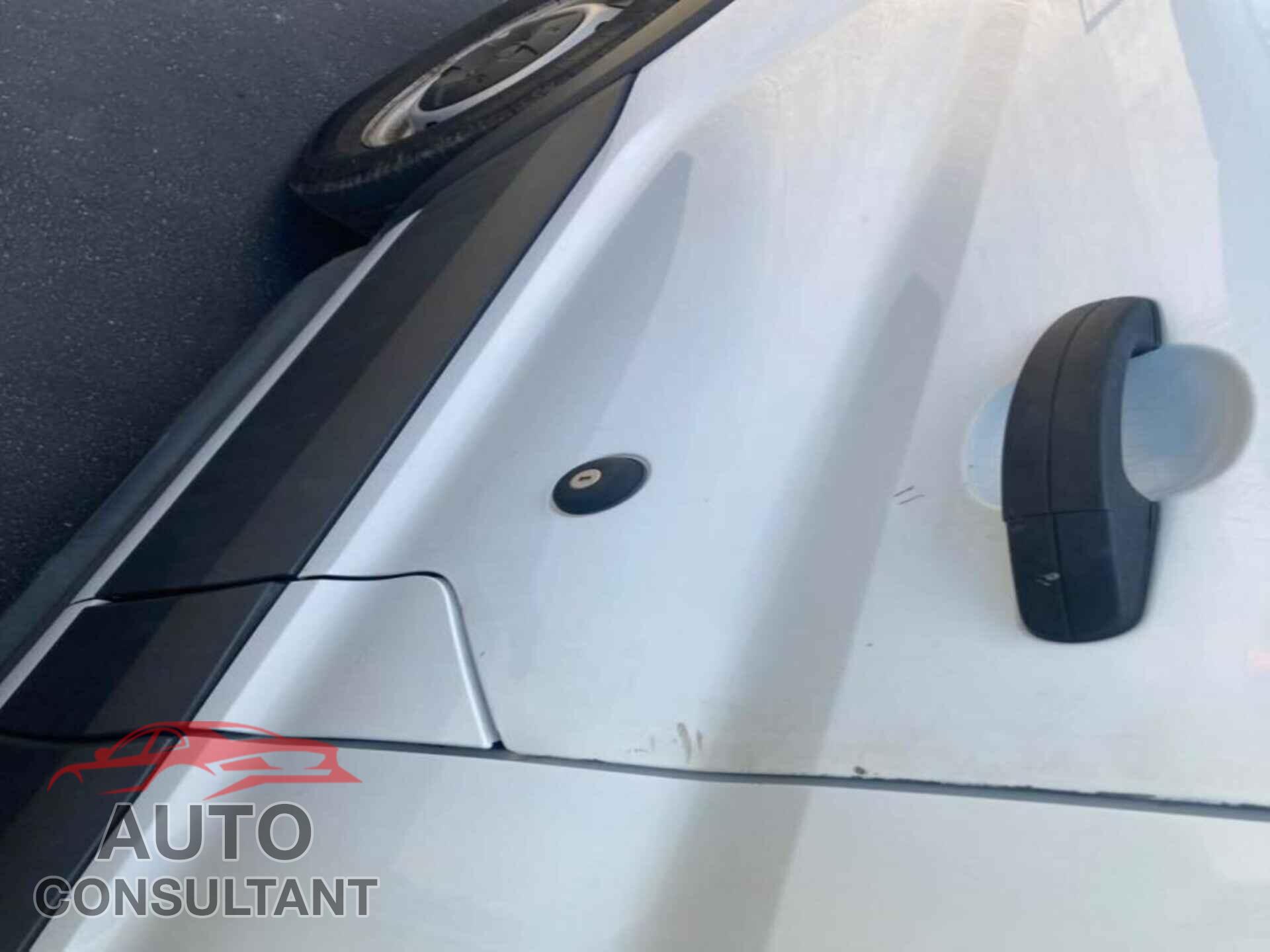 FORD TRANSIT 2019 - 1FTYR1YM3KKA21471