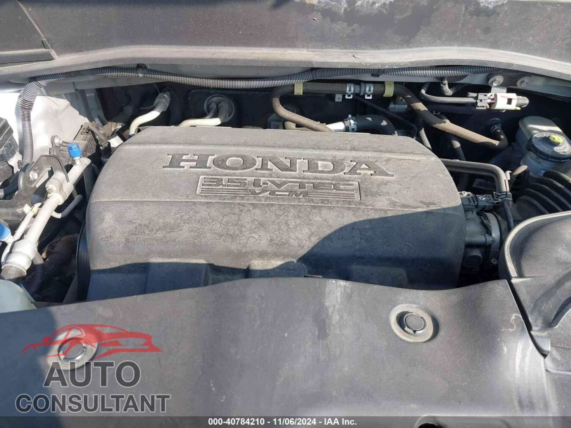 HONDA PILOT 2011 - 5FNYF3H44BB052505