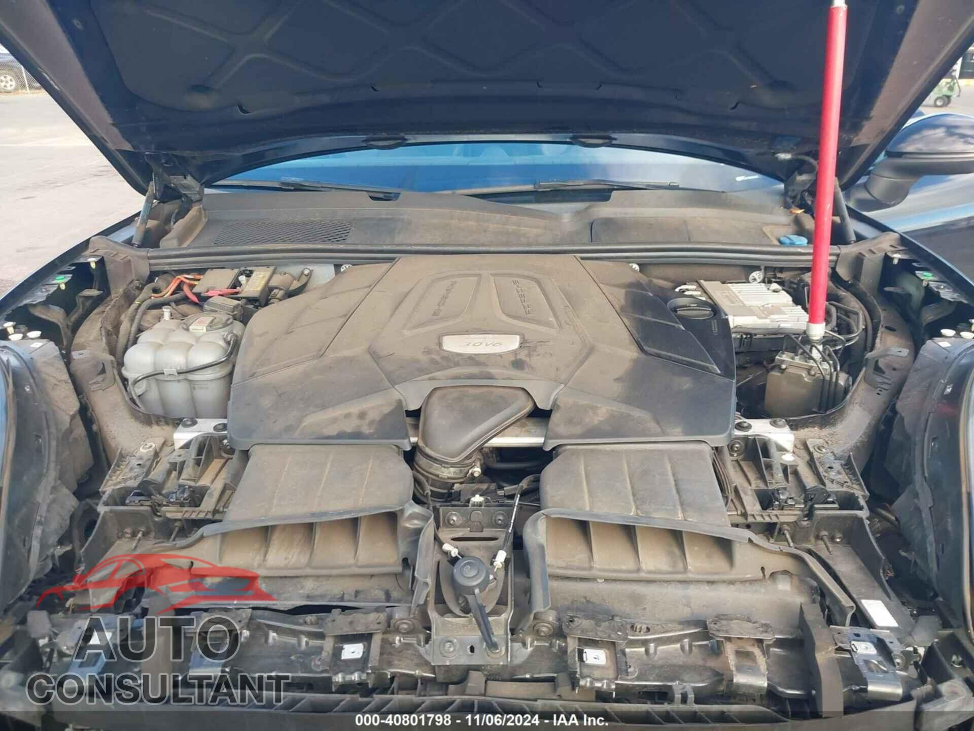 PORSCHE CAYENNE 2019 - WP1AA2AY7KDA18782