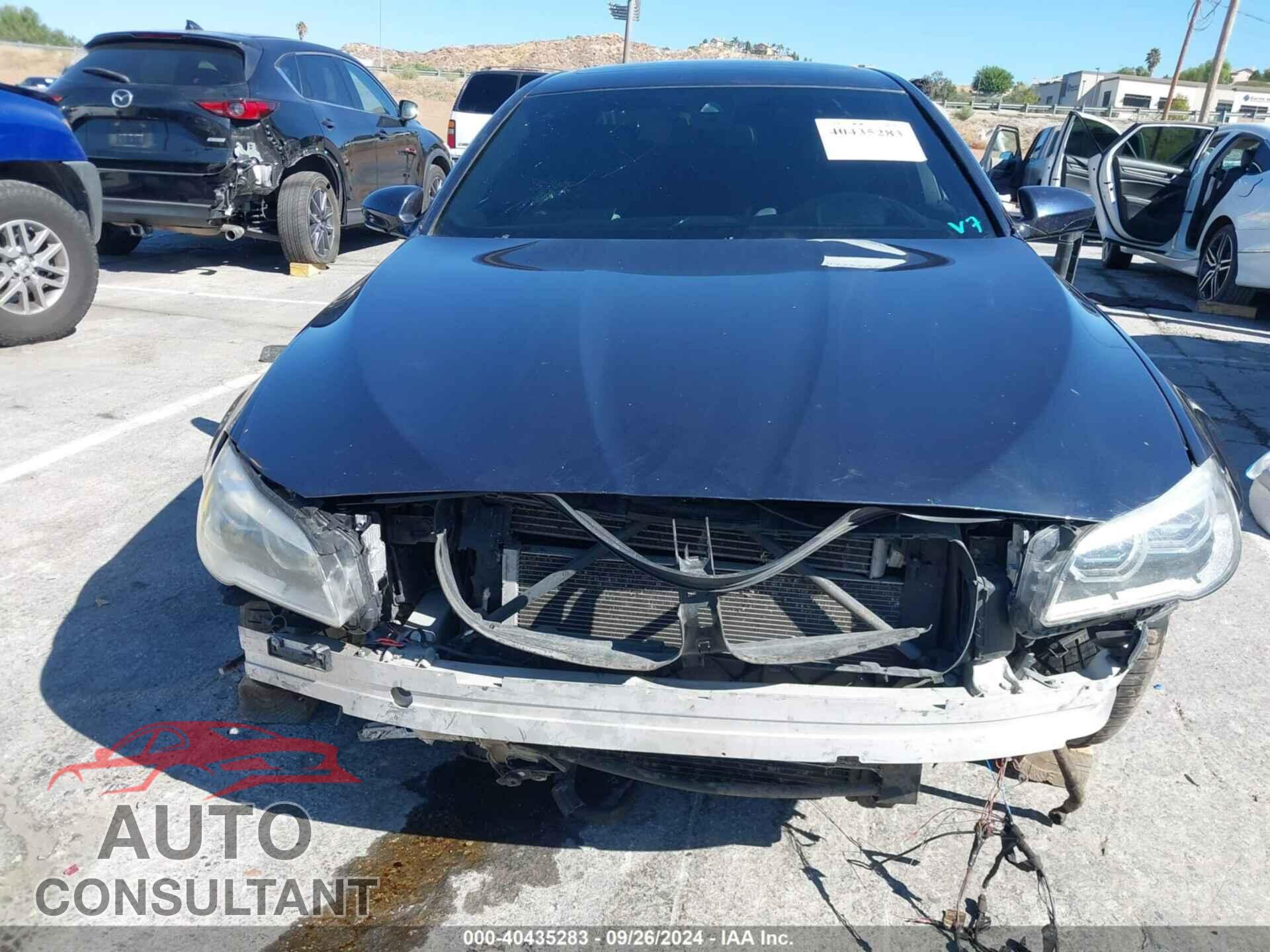 BMW M5 2014 - WBSFV9C52ED593196
