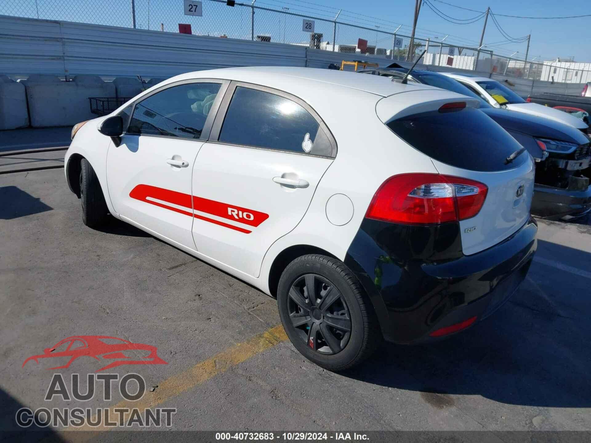 KIA RIO 2013 - KNADM5A30D6138715