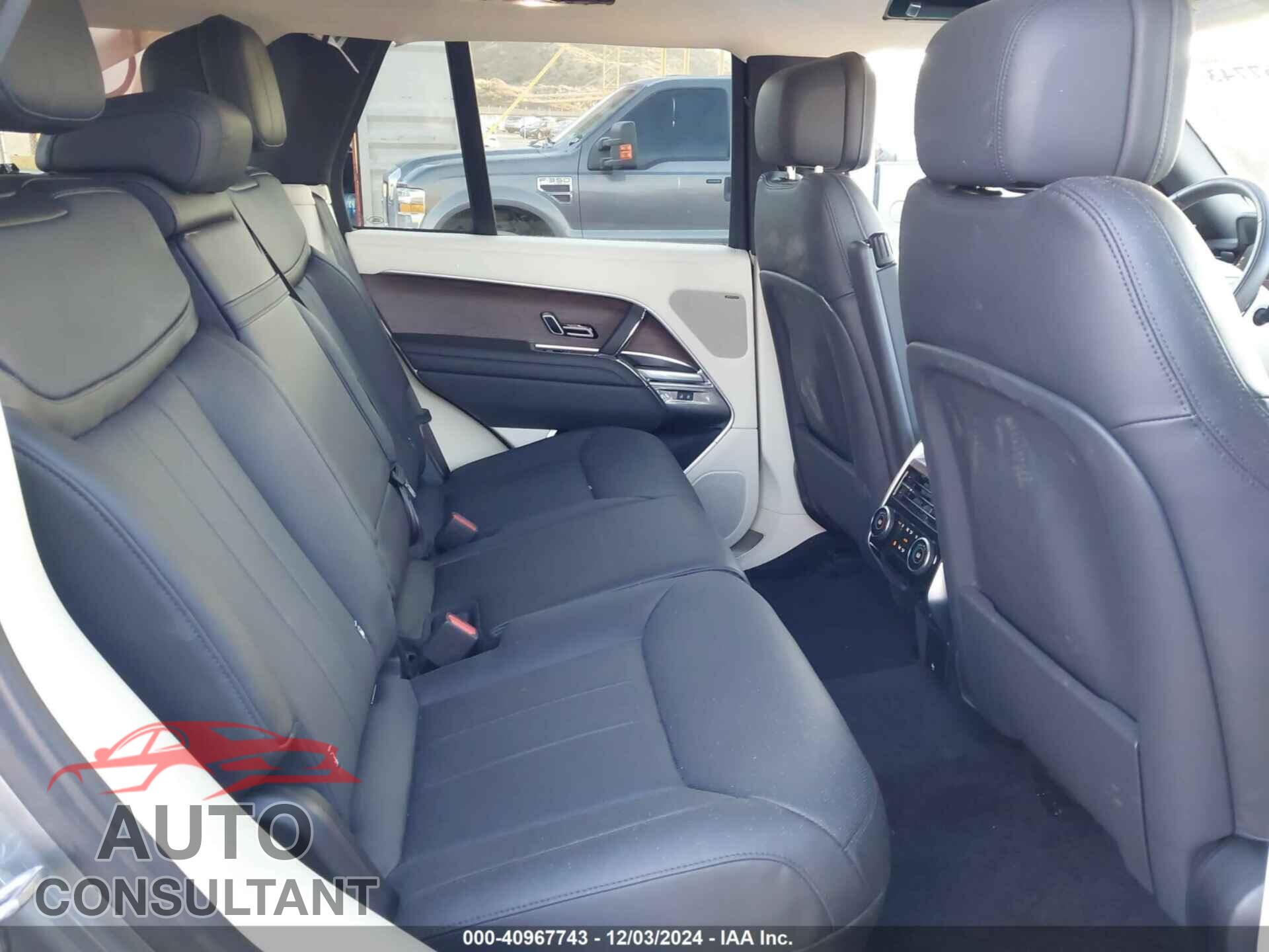 LAND ROVER RANGE ROVER 2023 - SALKP9FU4PA020140