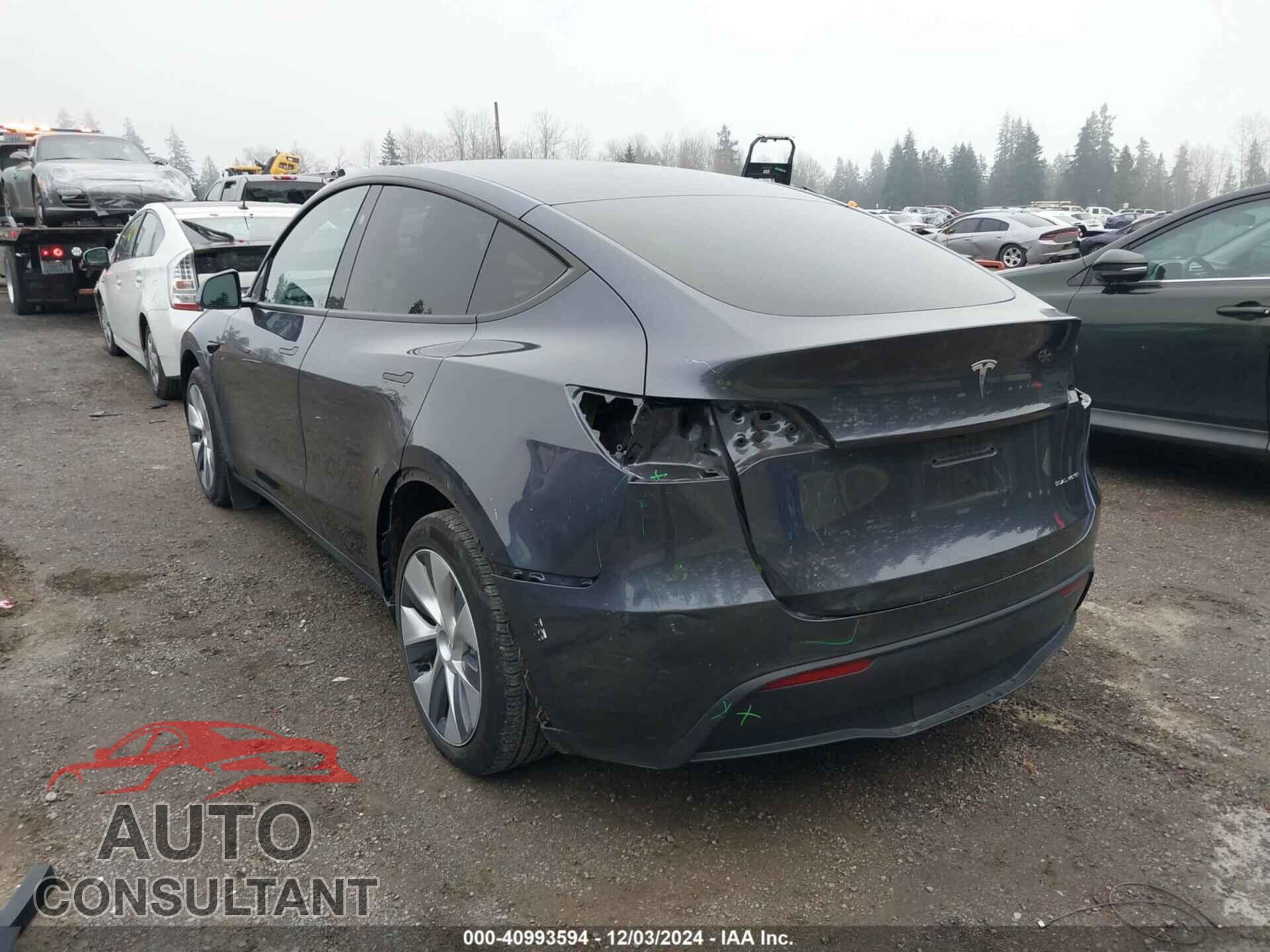 TESLA MODEL Y 2023 - 7SAYGDEE5PF919128