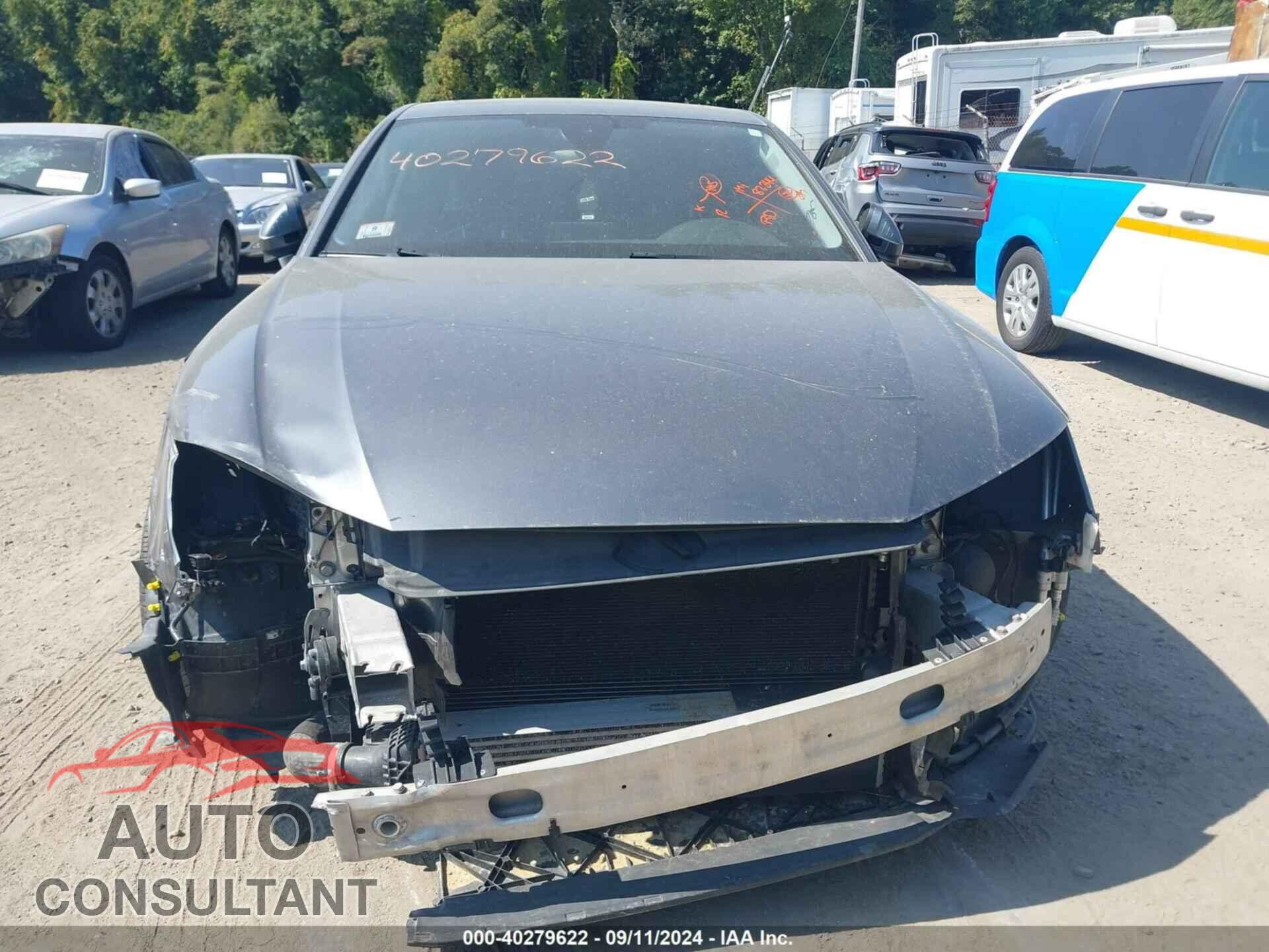 AUDI A4 2018 - WAUENAF48JA086058