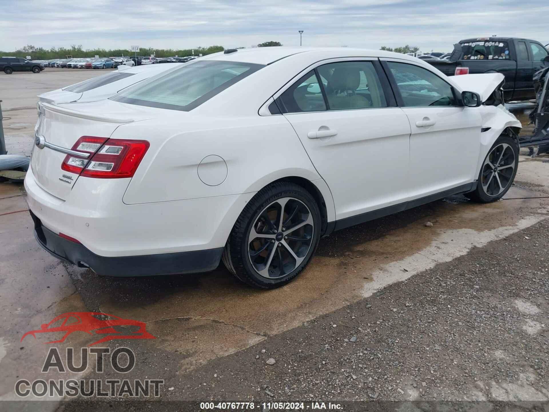 FORD TAURUS 2016 - 1FAHP2E81GG100740