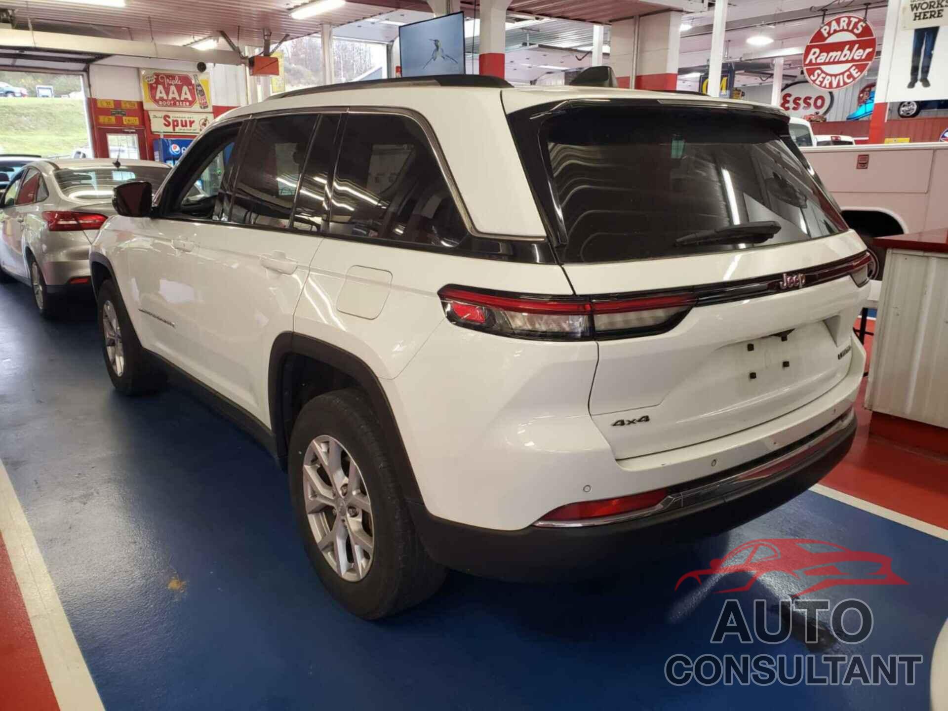 JEEP GRAND CHEROKEE 2022 - 1C4RJHBG6N8619837