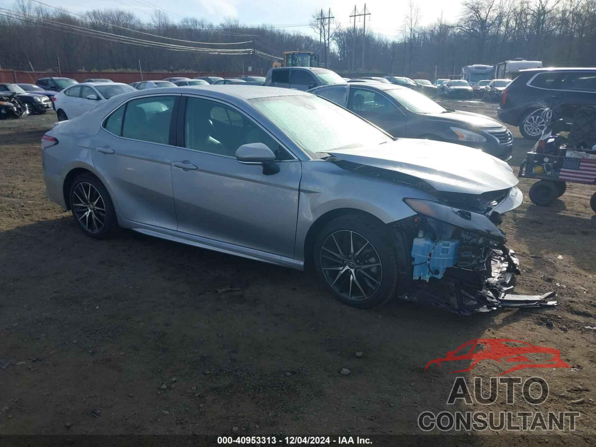 TOYOTA CAMRY 2024 - 4T1G11AK0RU195259