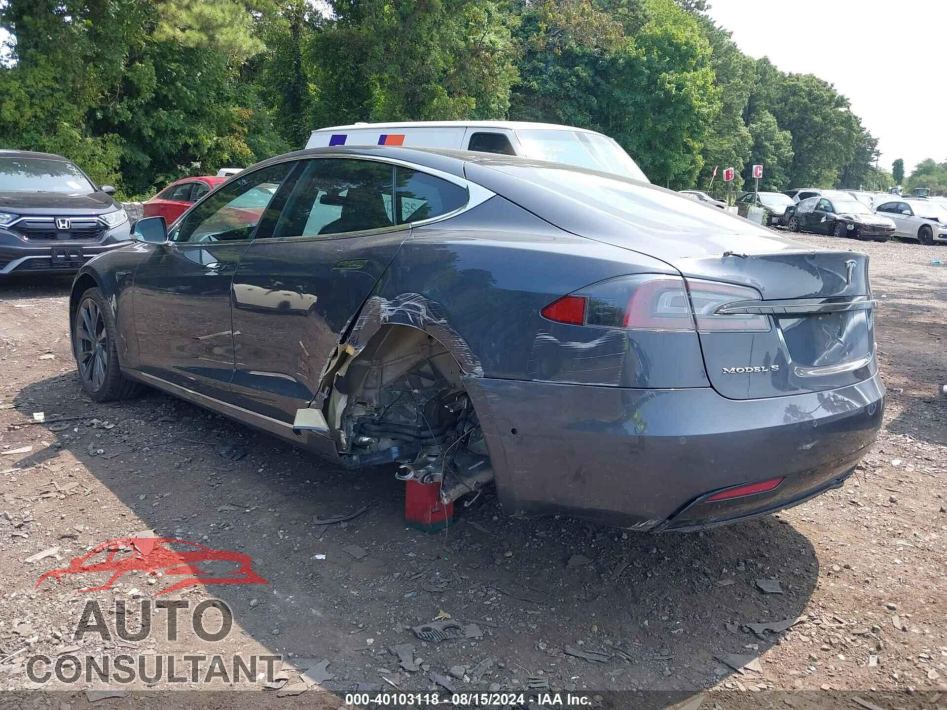 TESLA MODEL S 2018 - 5YJSA1E49JF284142