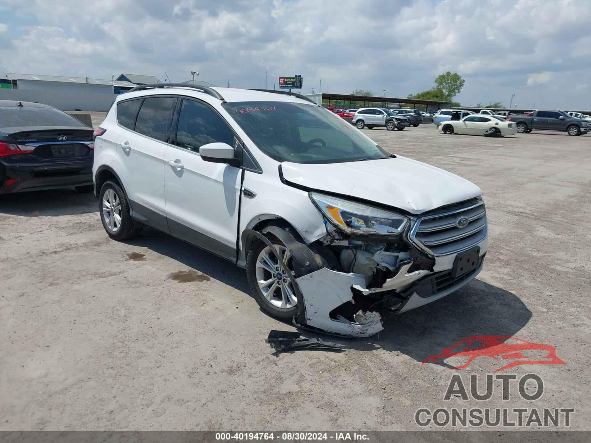 FORD ESCAPE 2018 - 1FMCU0GD9JUB95144