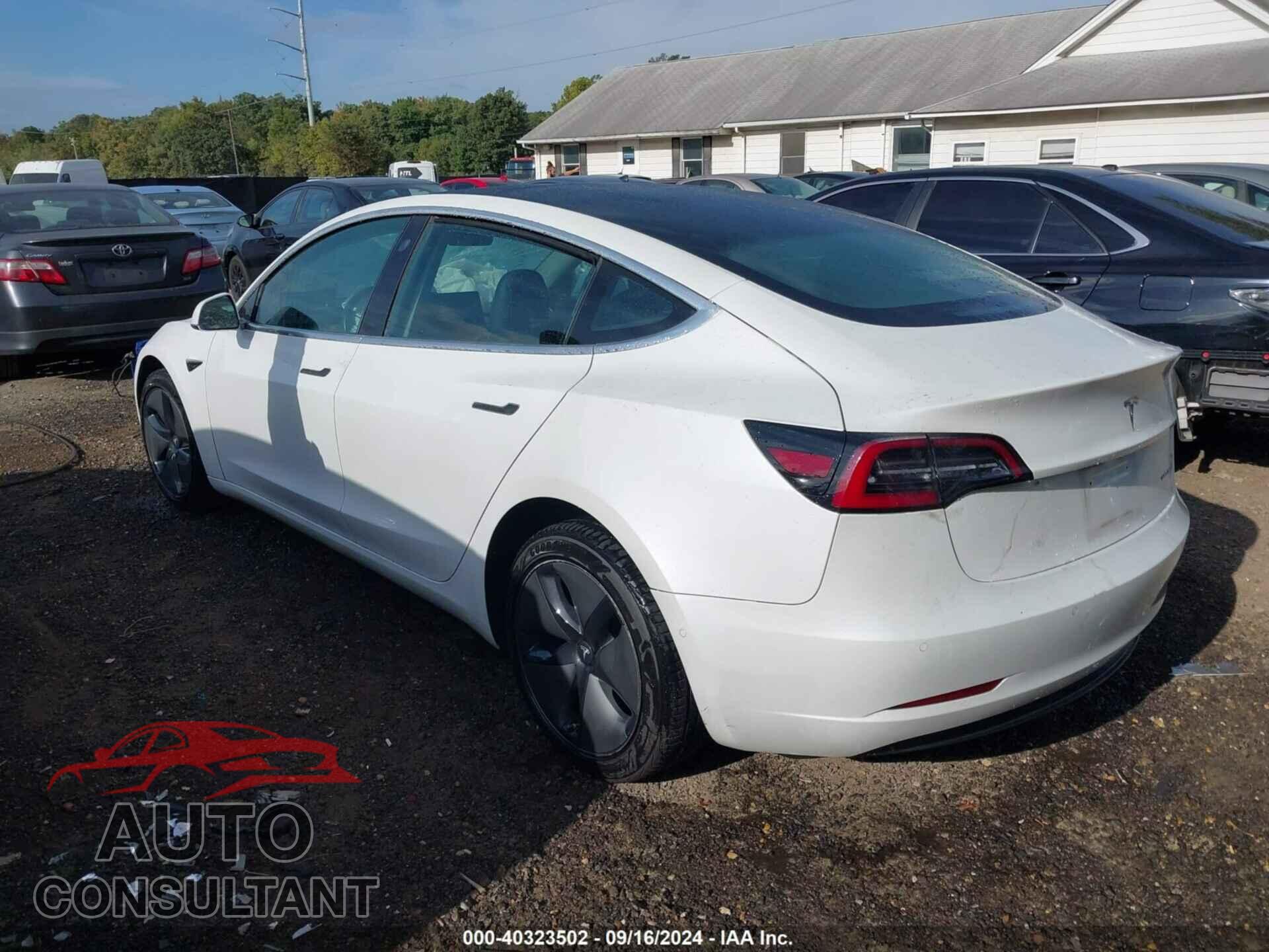 TESLA MODEL 3 2019 - 5YJ3E1EB1KF359599