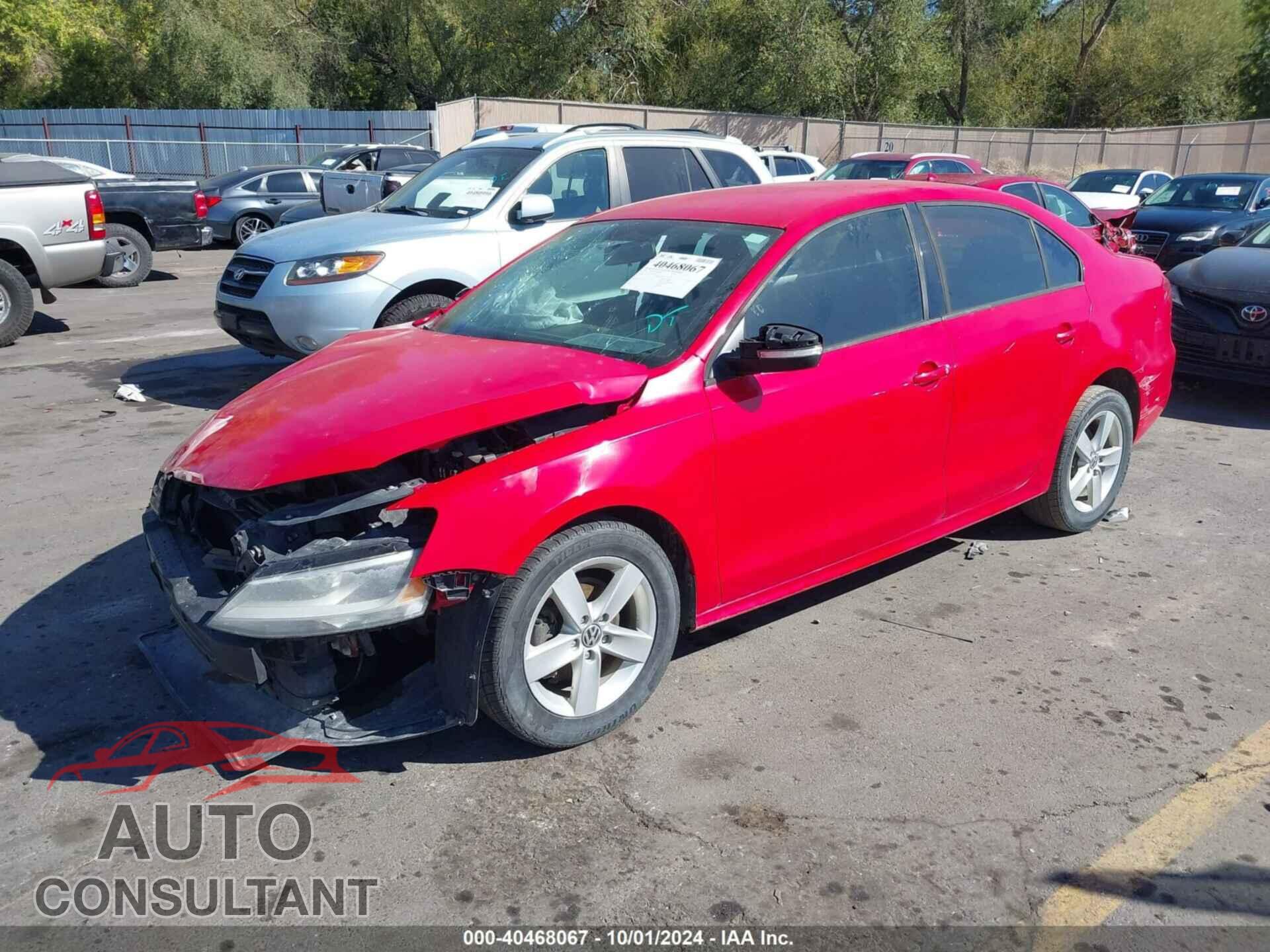 VOLKSWAGEN JETTA 2012 - 3VW3L7AJ1CM082095