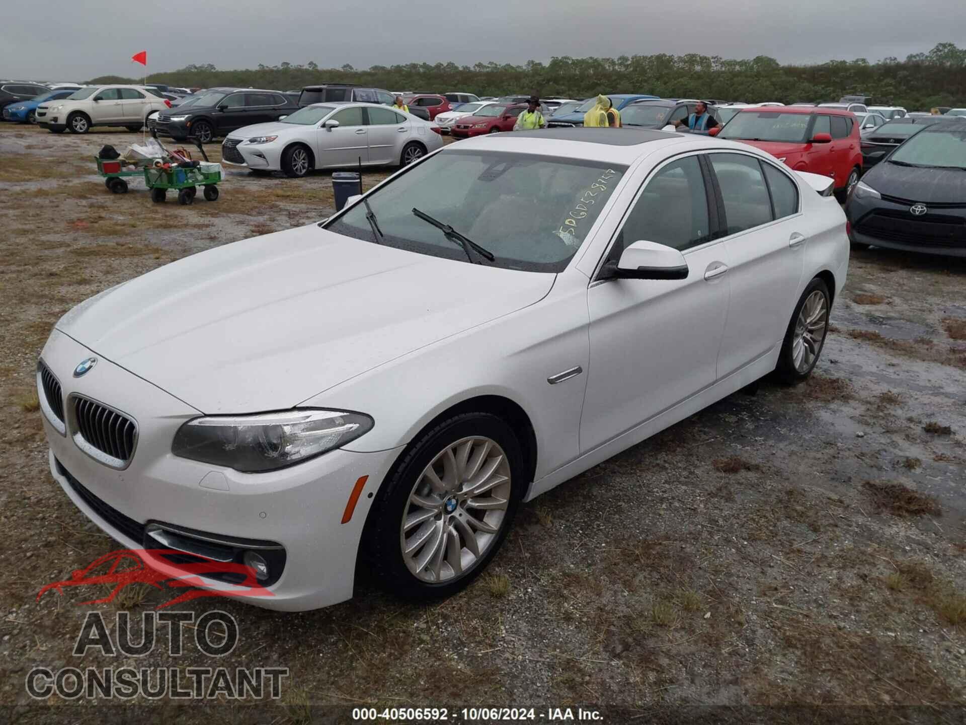 BMW 528I 2016 - WBA5A5C50GD528757