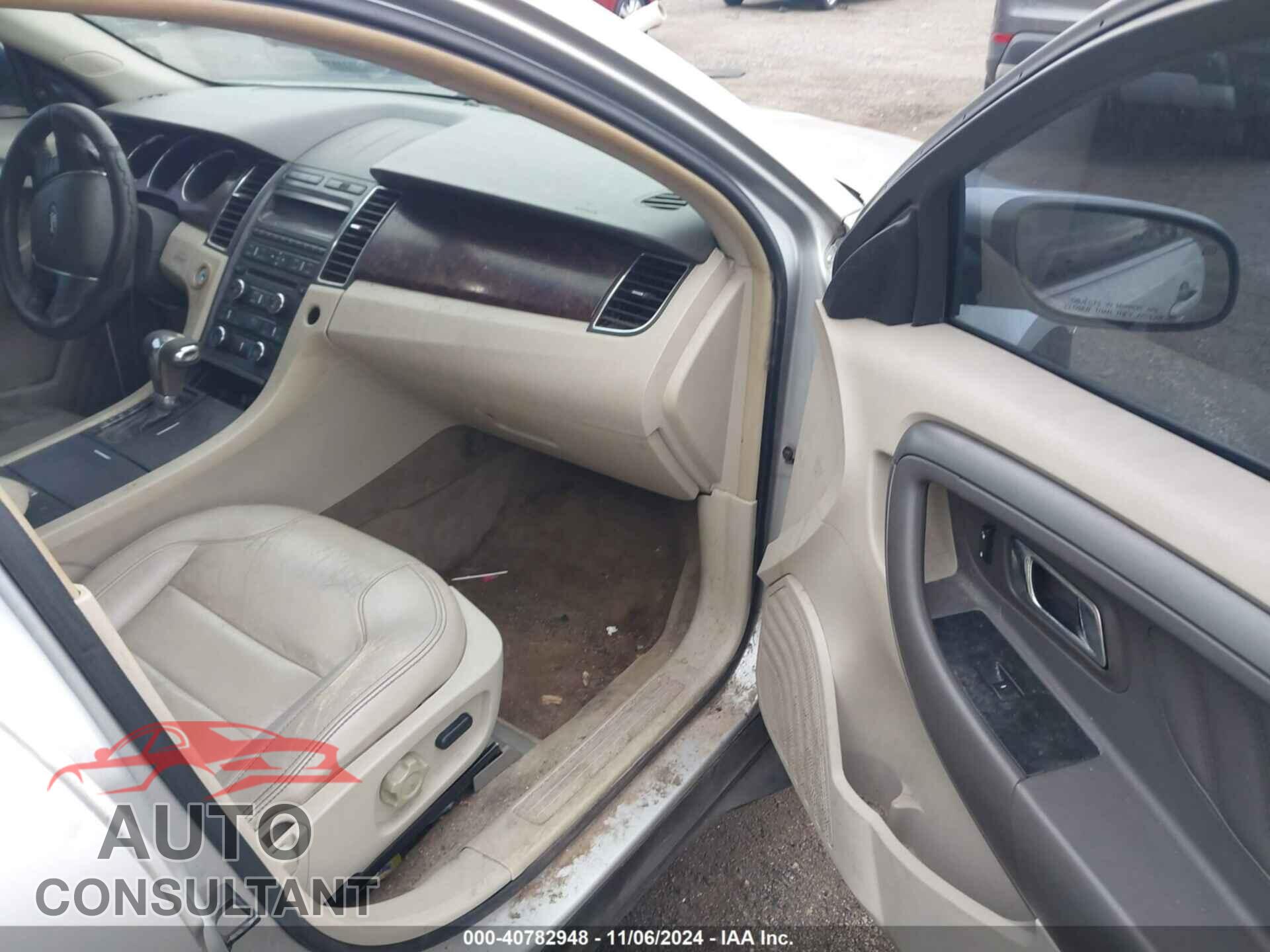 FORD TAURUS 2011 - 1FAHP2EW7BG174204