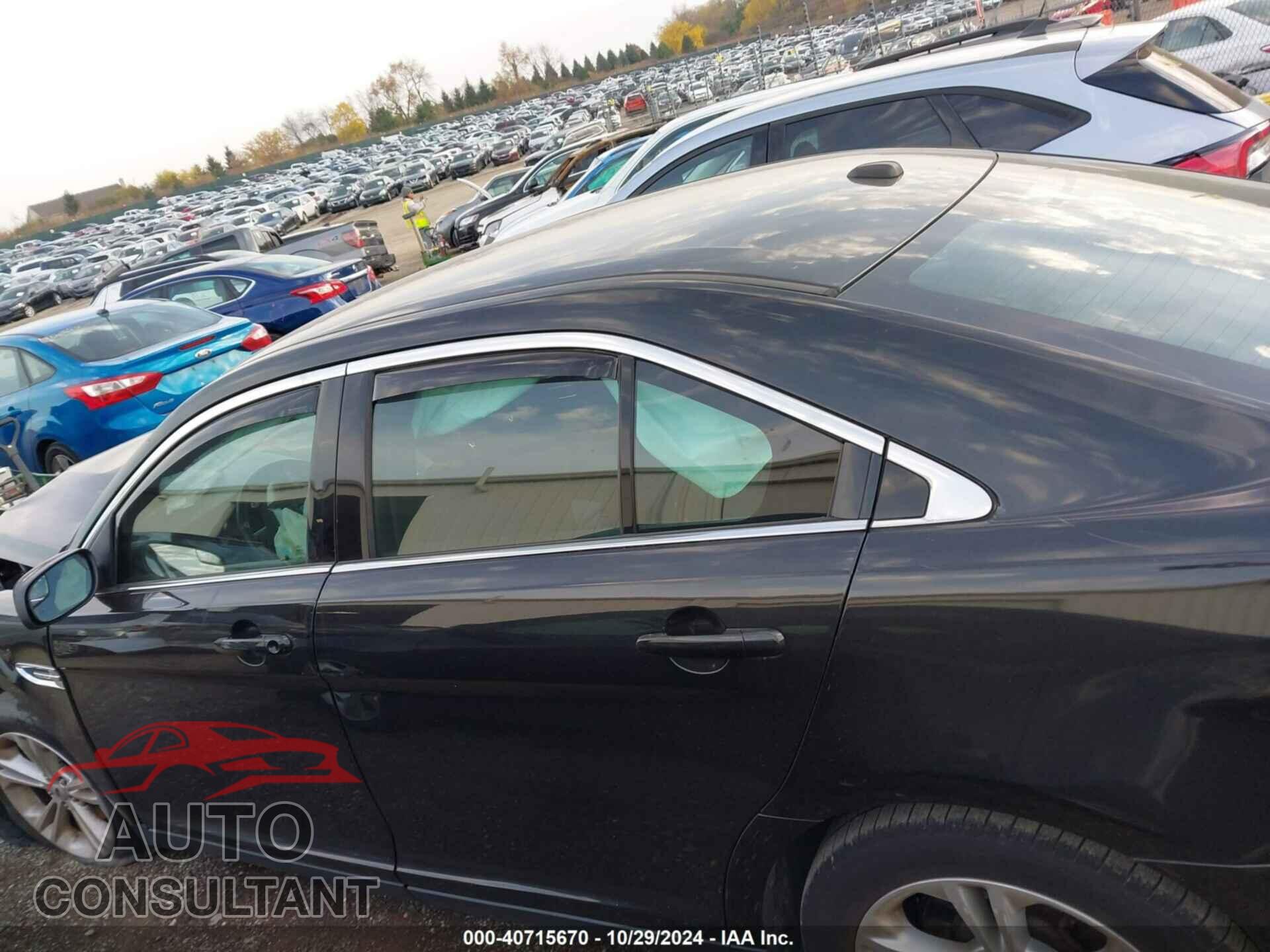 FORD TAURUS 2013 - 1FAHP2E84DG149832