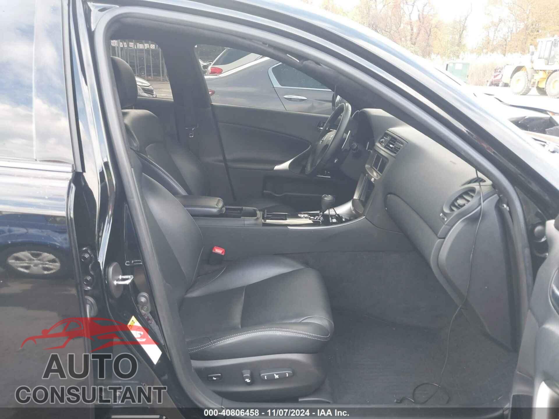 LEXUS IS 250 2010 - JTHCF5C21A5037695